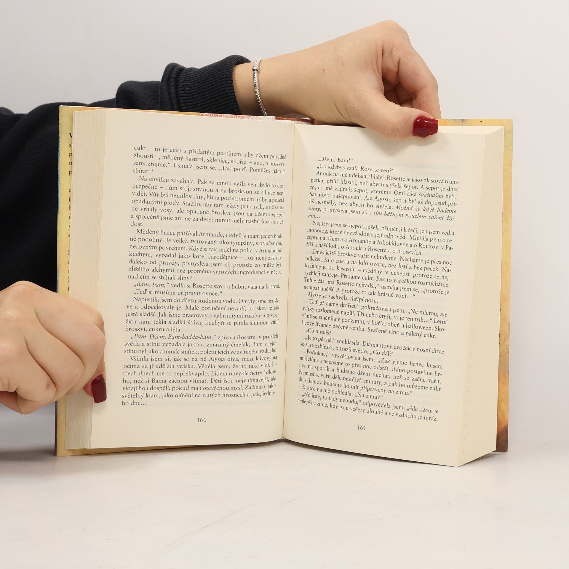 Joanne Harris Broskve pro otce Francise