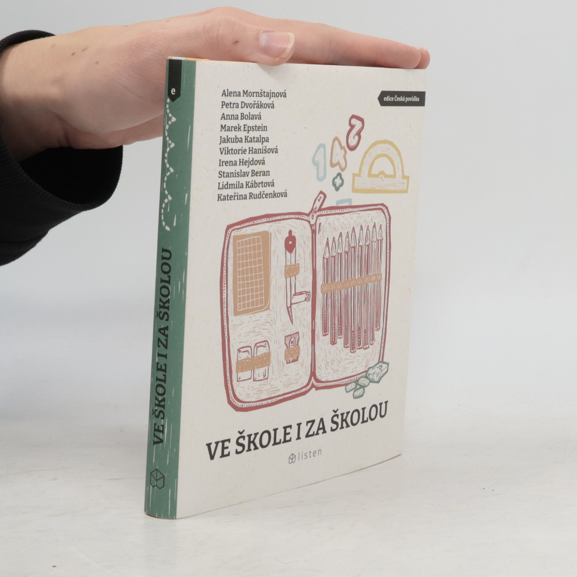 Autores varios Ve škole i za školou