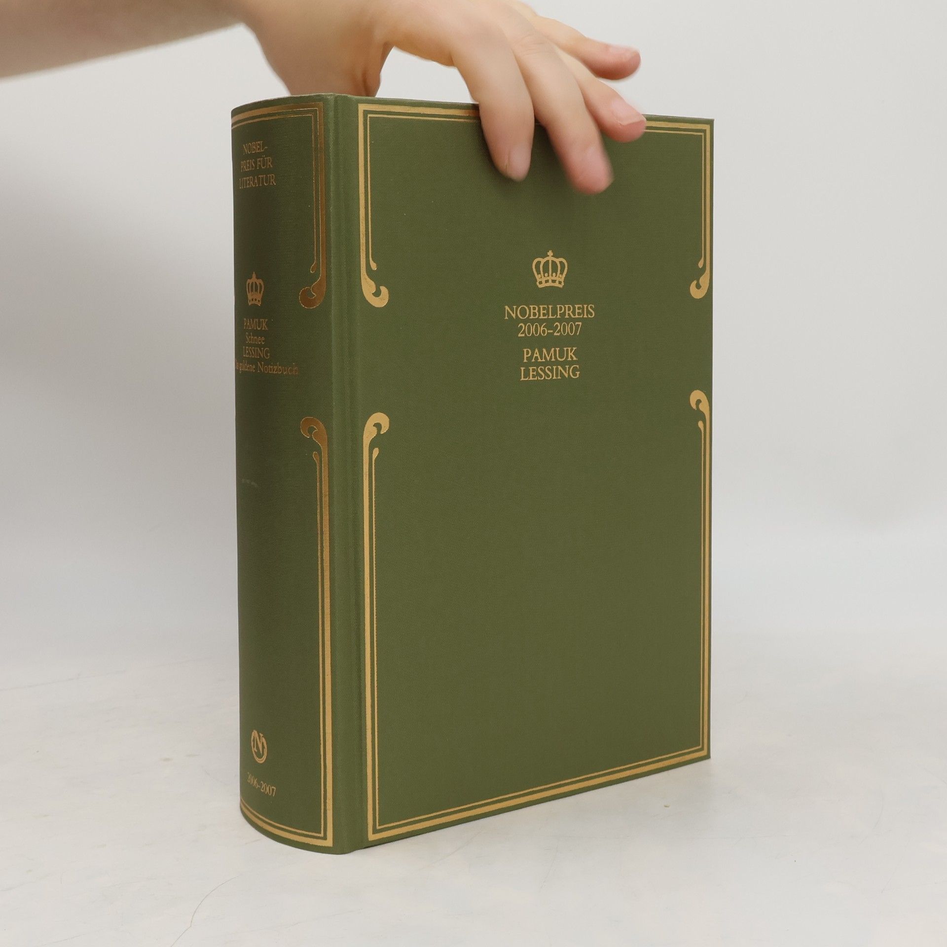Orhan Pamuk Nobelpreis 2006-2007. Schnee. Das goldene Notizbuch.