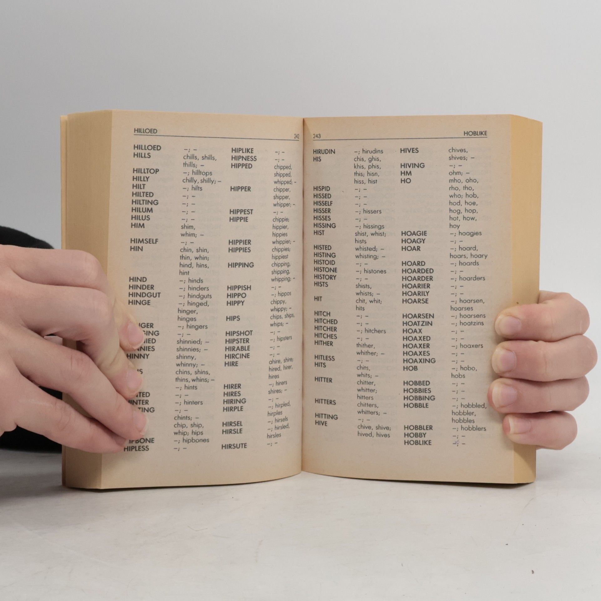 Saleem Ahmed The Scrabble Word-Building Book