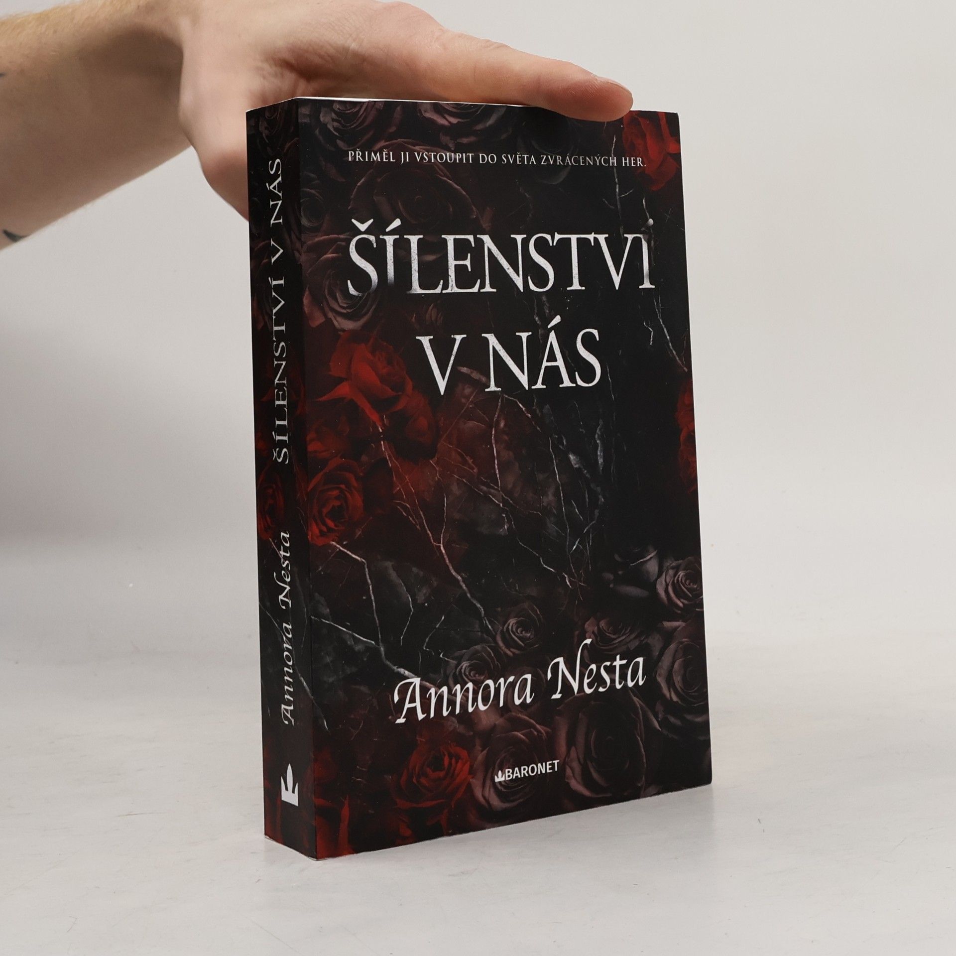 Annora Nesta Šílenství v nás