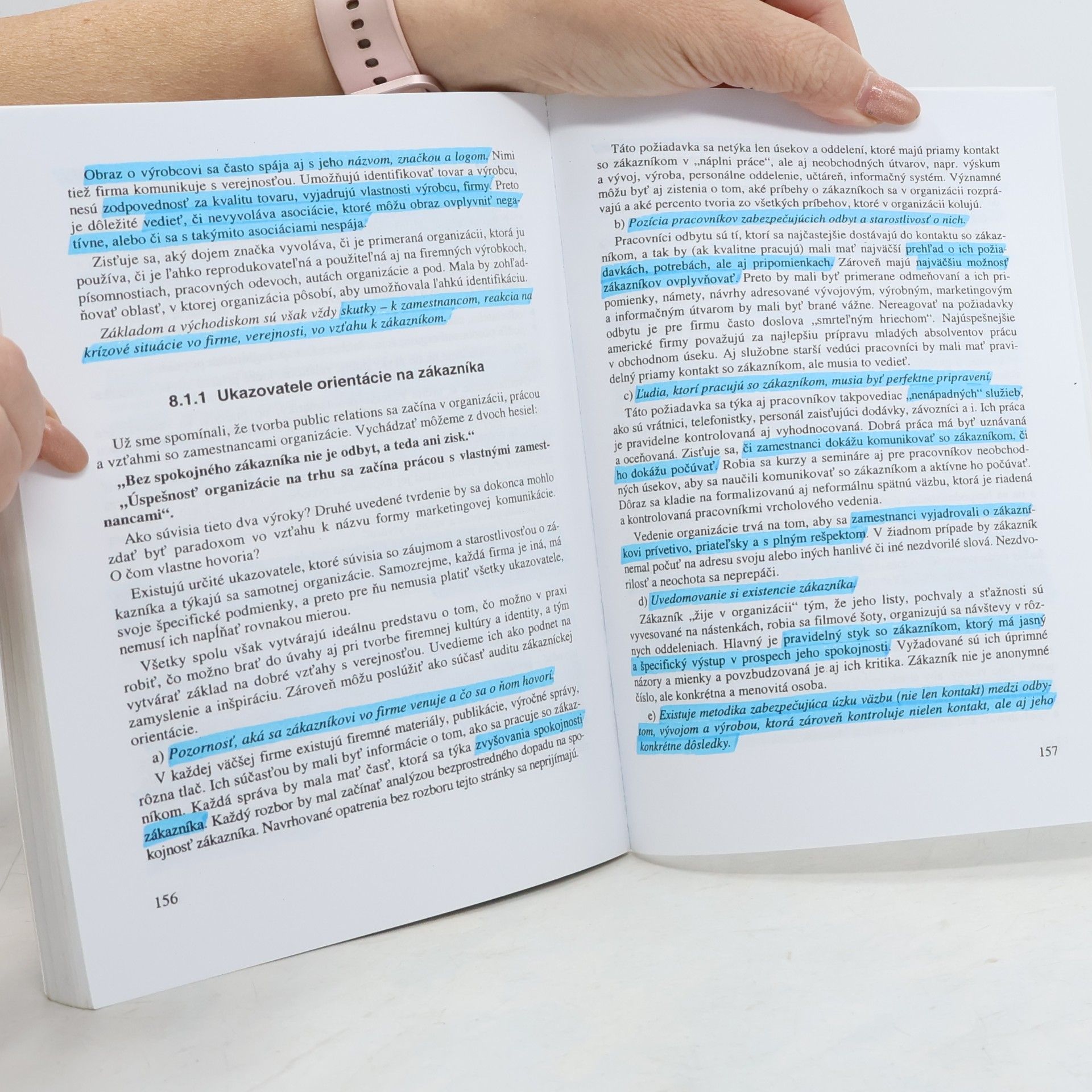 Elena Hradiská Psychológia v marketingovej komunikácii