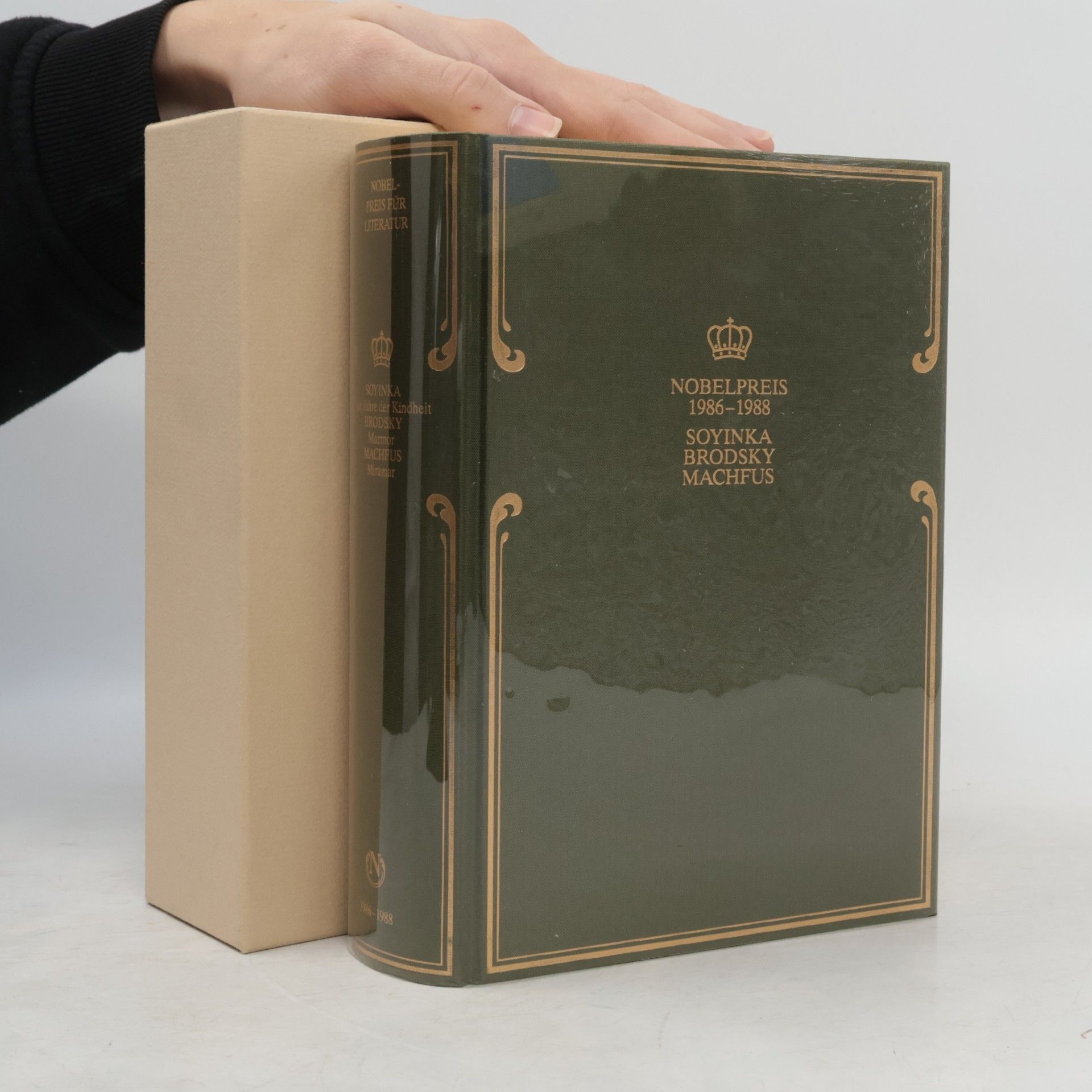 Nagíb Mahfúz Nobelpreis für Literatur 1986-1988: Aké, Jahre der Kindheit. Marmor. Miramar