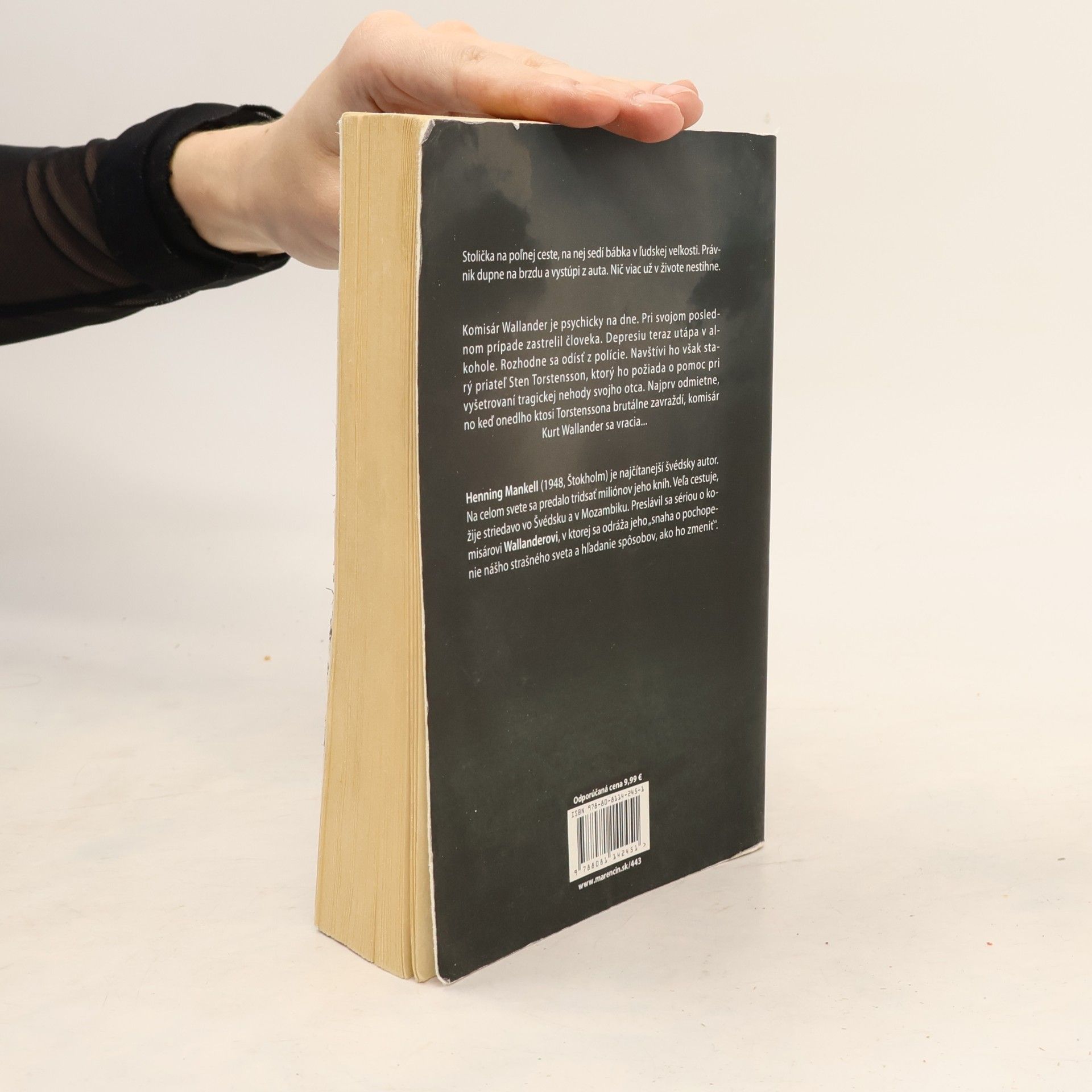 Henning Mankell Muž, ktorý sa usmieval