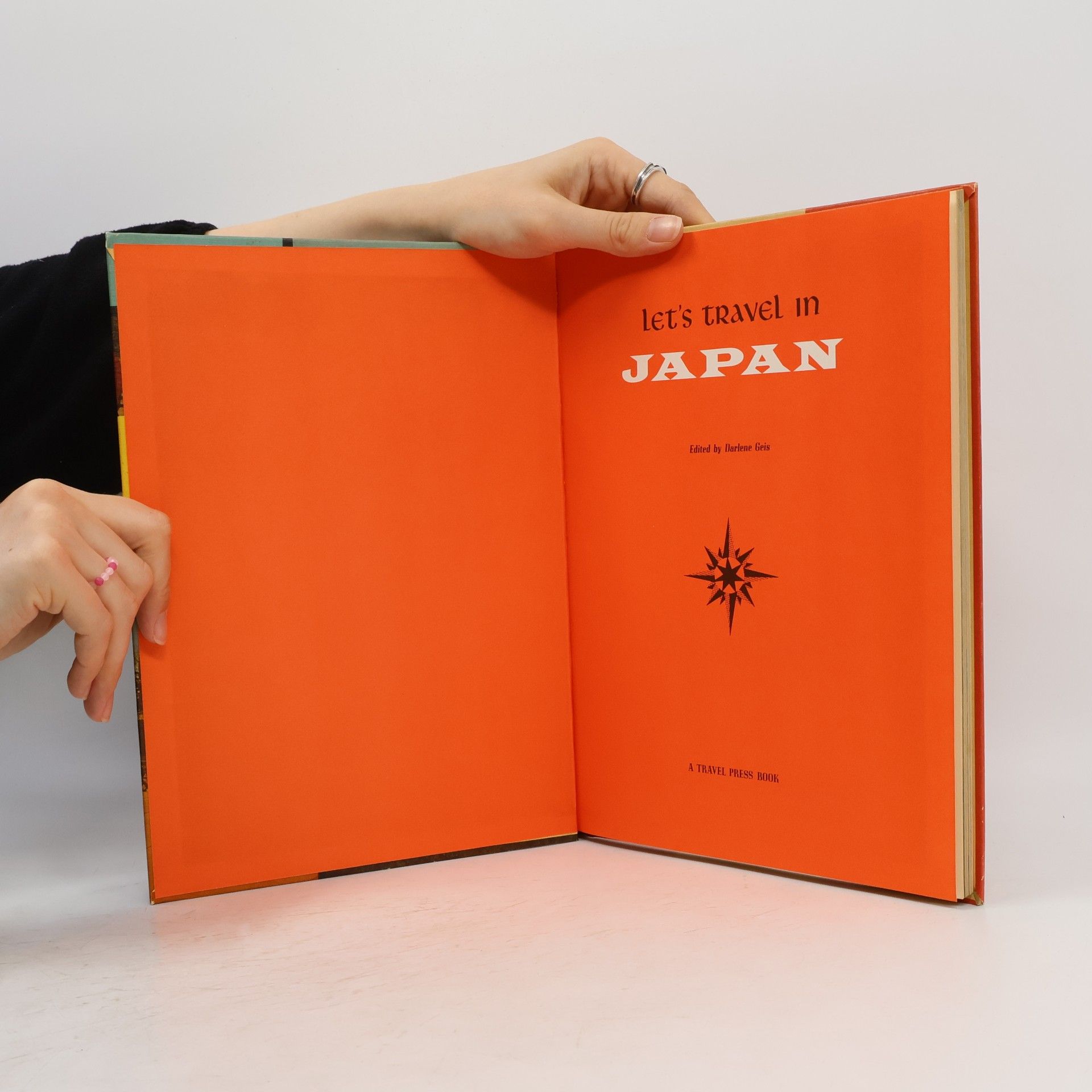 Collectif d'auteurs Let's Travel in Japan