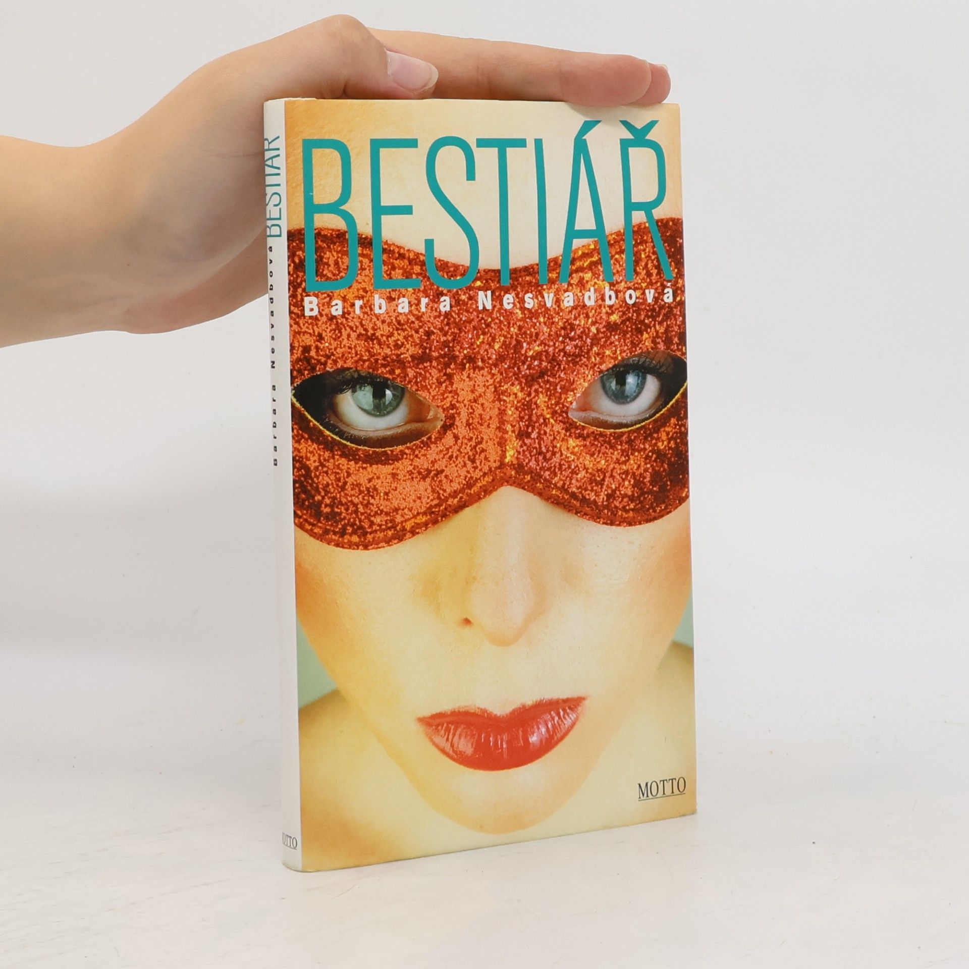 Bára Nesvadbová Bestiář