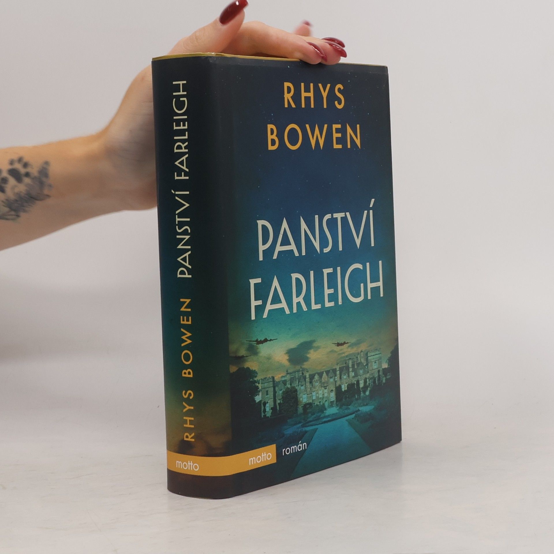 Rhys Bowen Panství Farleigh