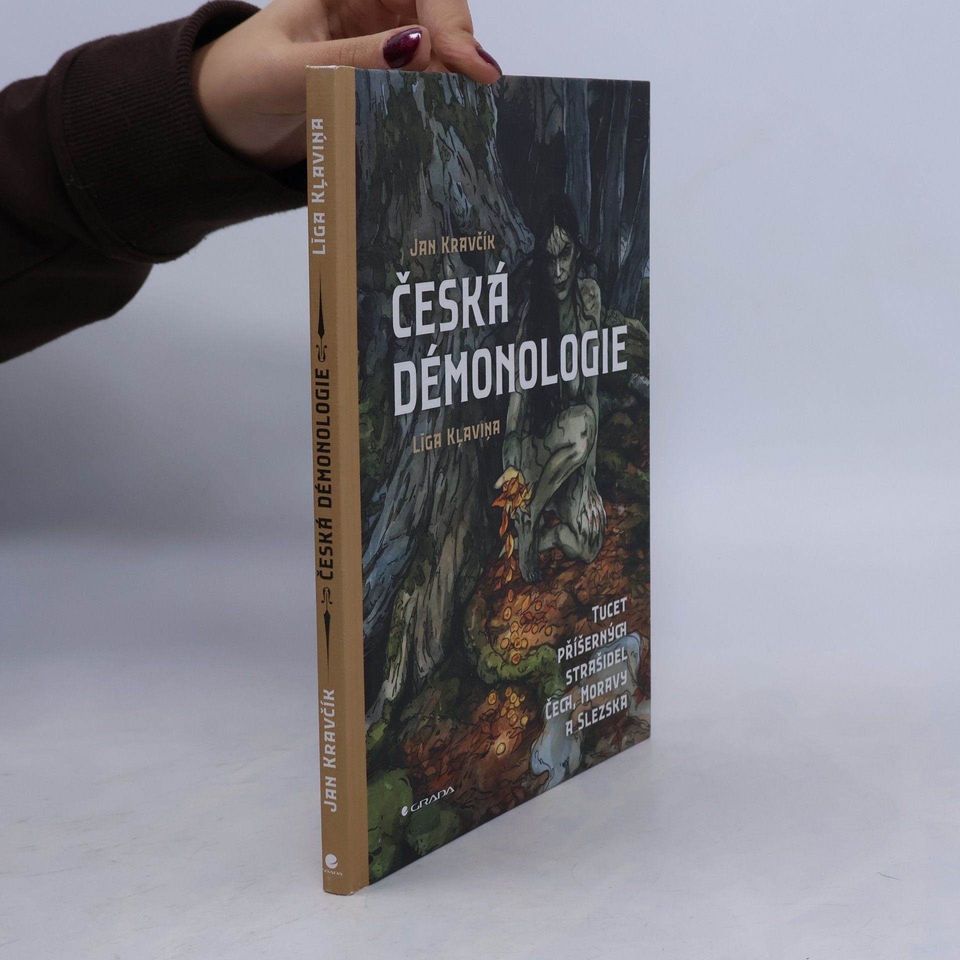 Līga Kļaviņa Česká démonologie