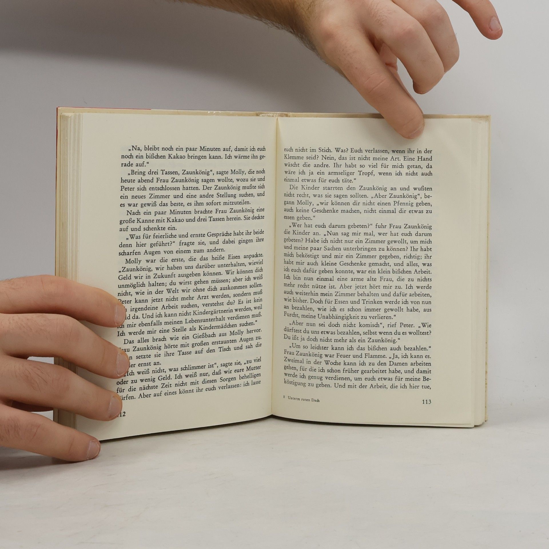 Enid Blyton Unterm roten Dach