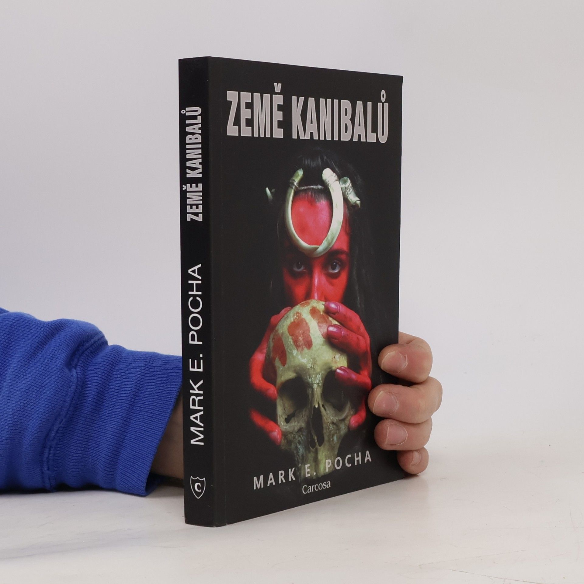 Mark E. Pocha Země kanibalů