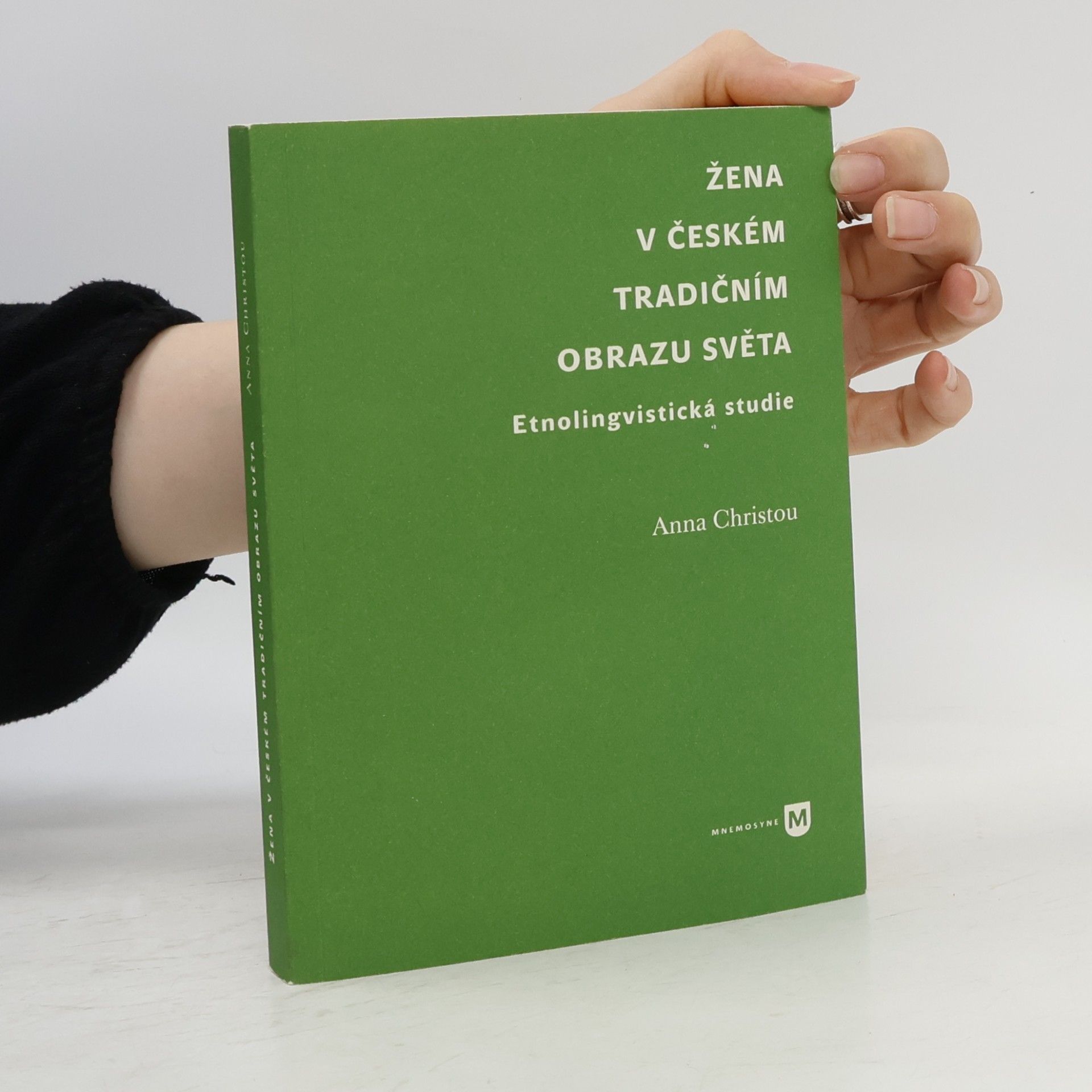 Anna Christou Žena v českém tradičním obrazu světa