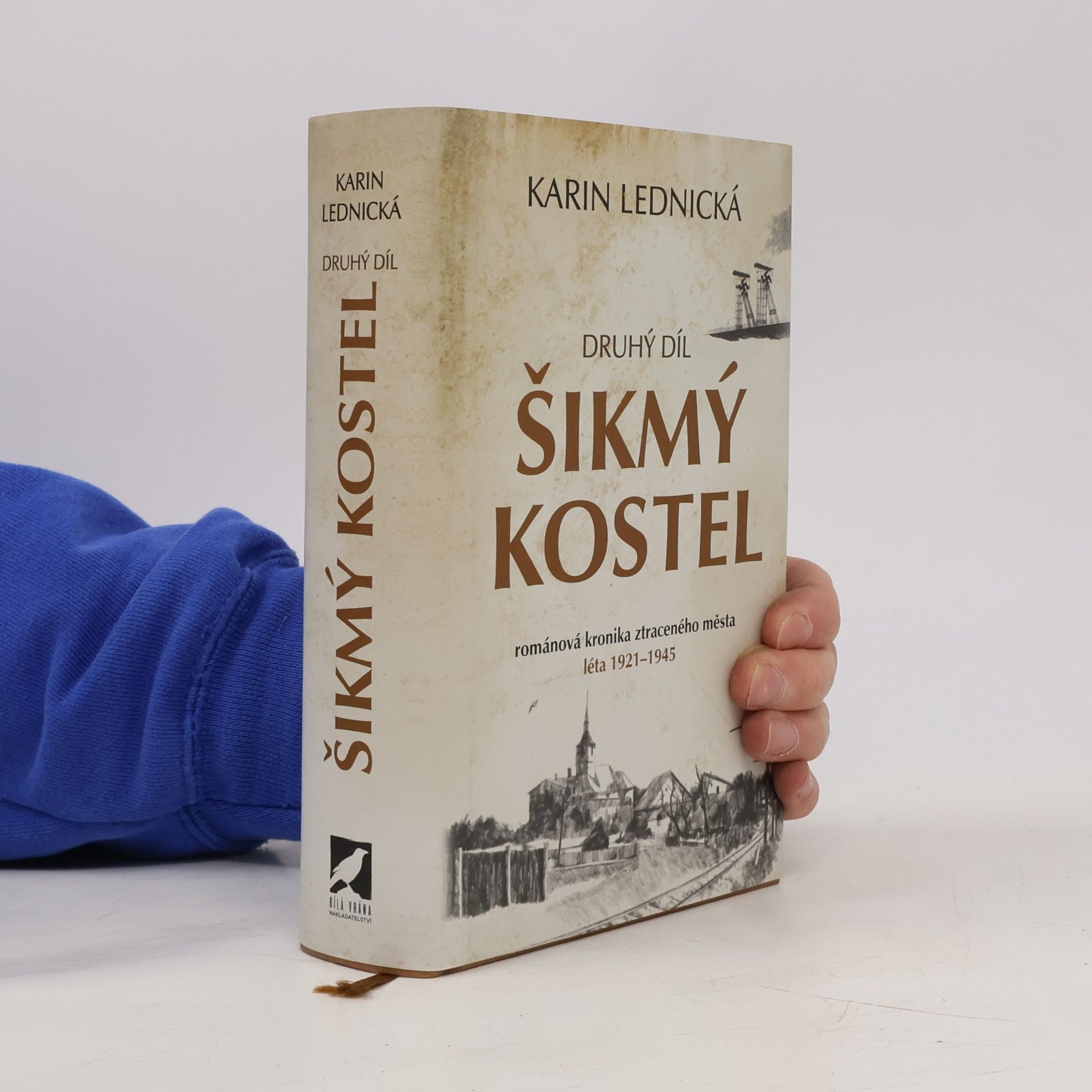 Karin Lednická Šikmý kostel 2