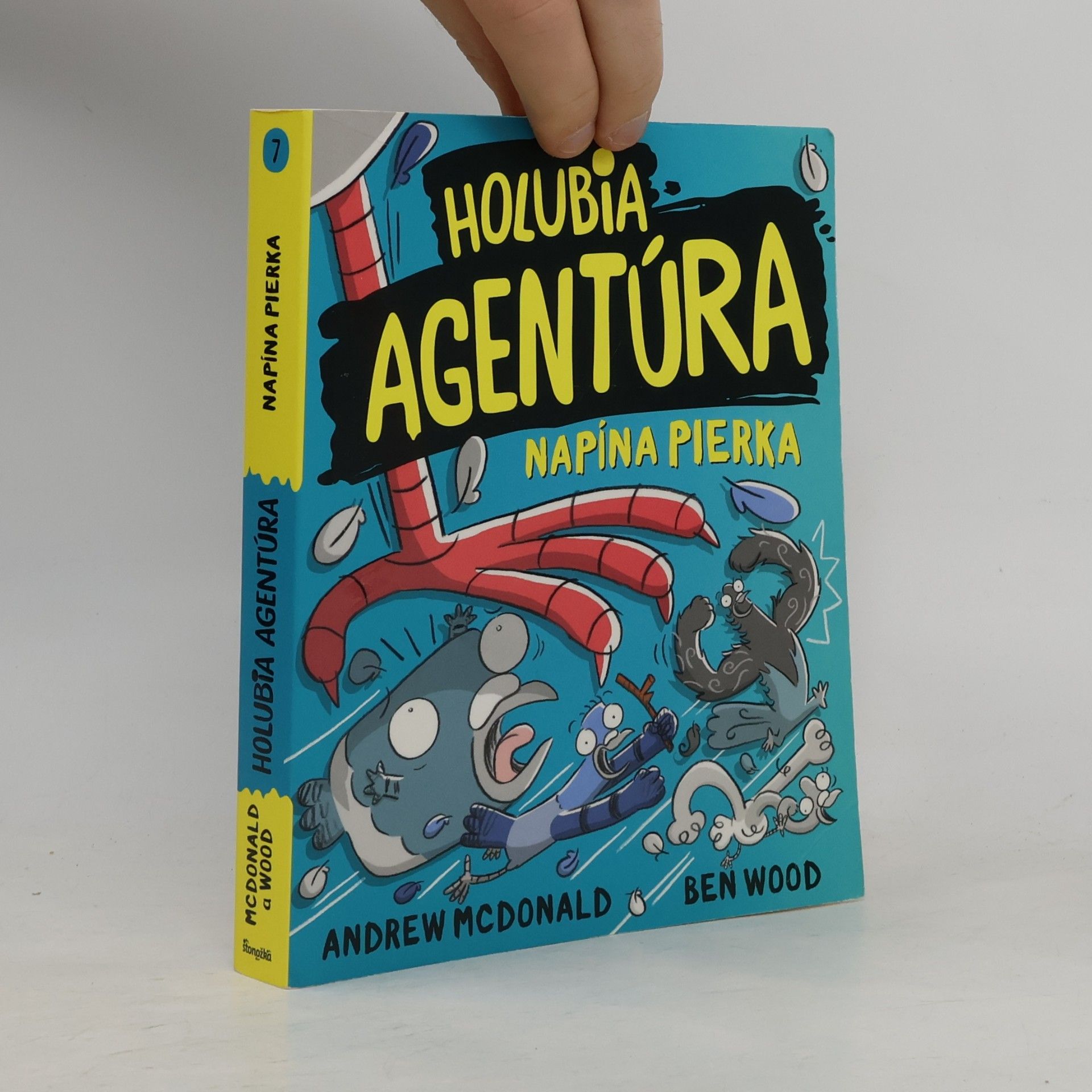 Holubia agentúra 7. Napína pierka