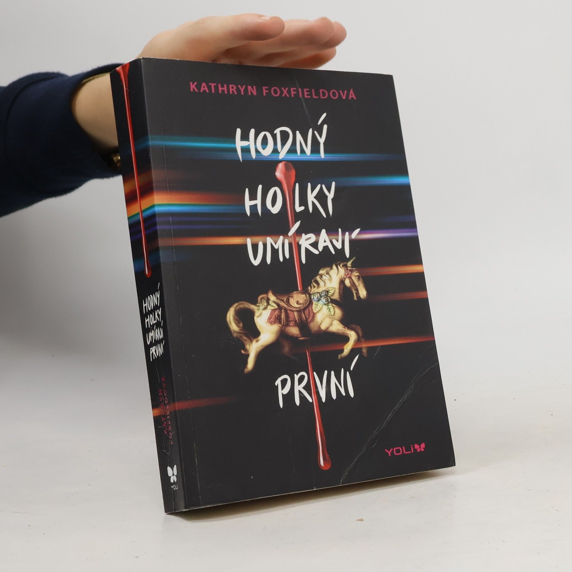 Kathryn Foxfield Hodný holky umírají první