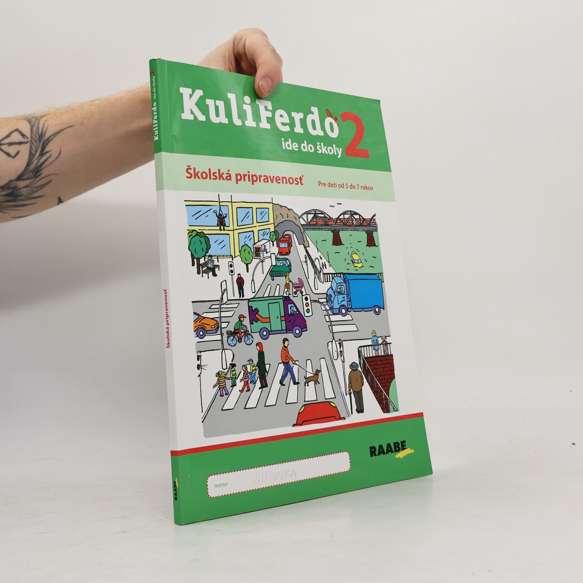 Michaela Gondeková Kuliferdo ide do školy 2