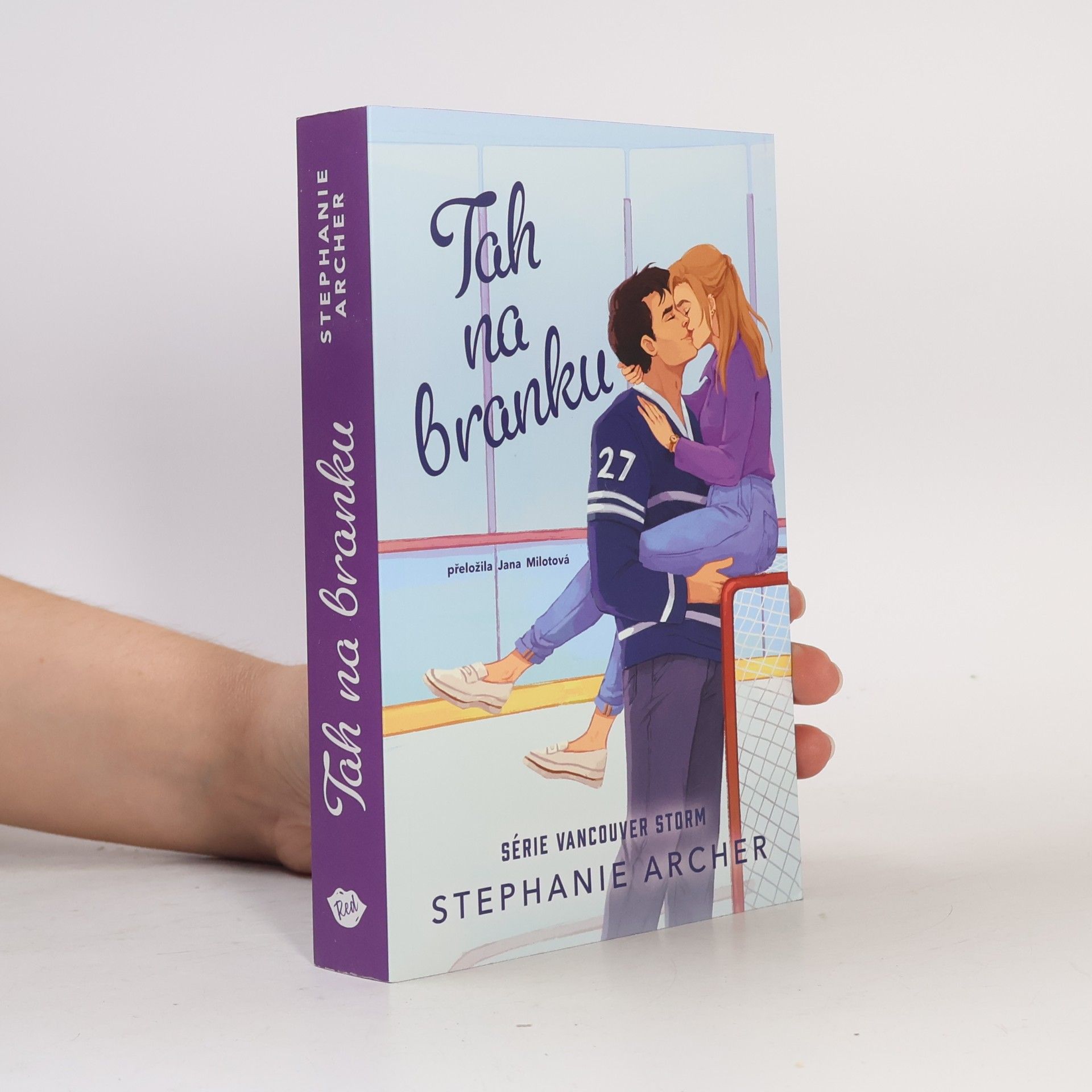 Stephanie Archer Tah na branku
