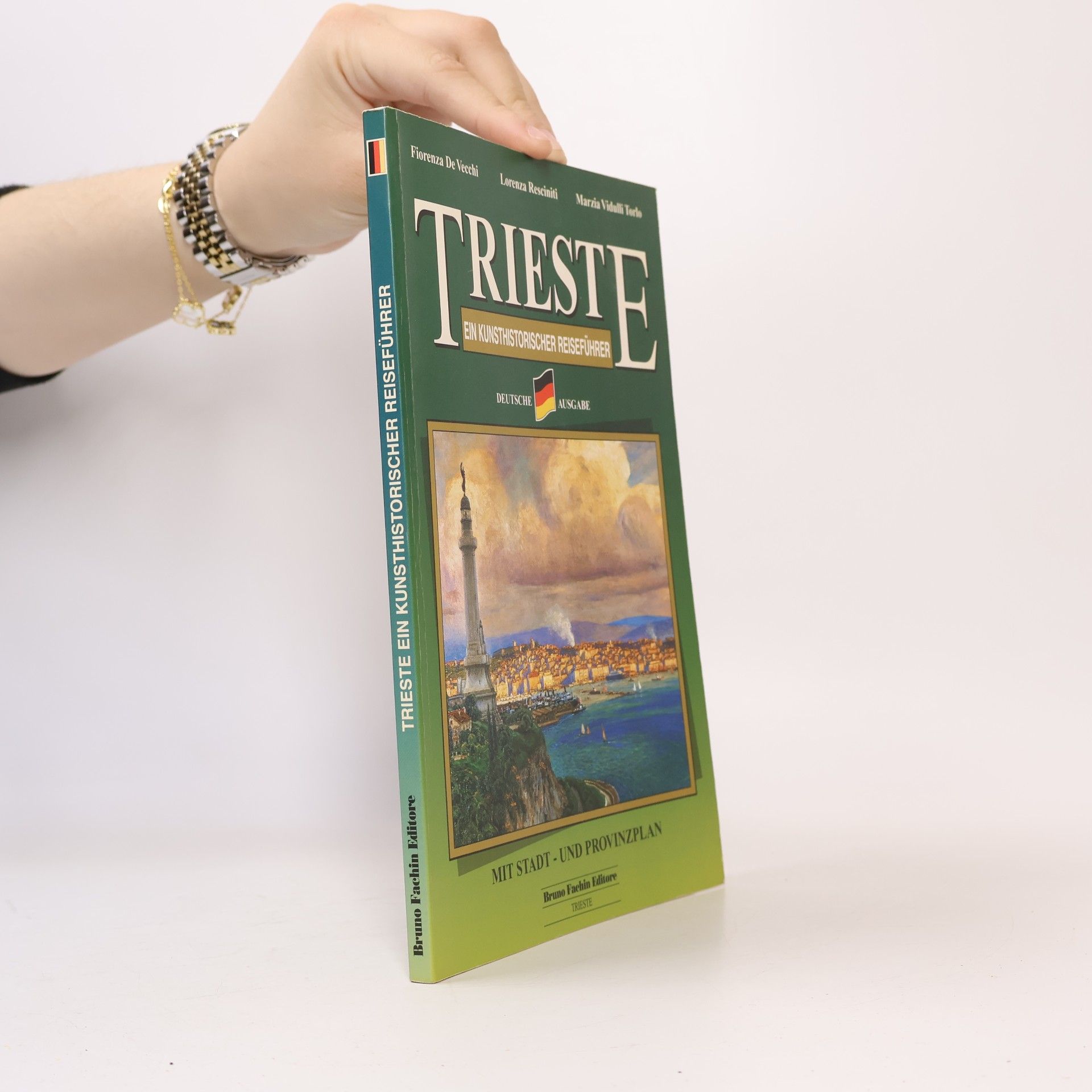 Lorenza Resciniti Trieste a guide to the city