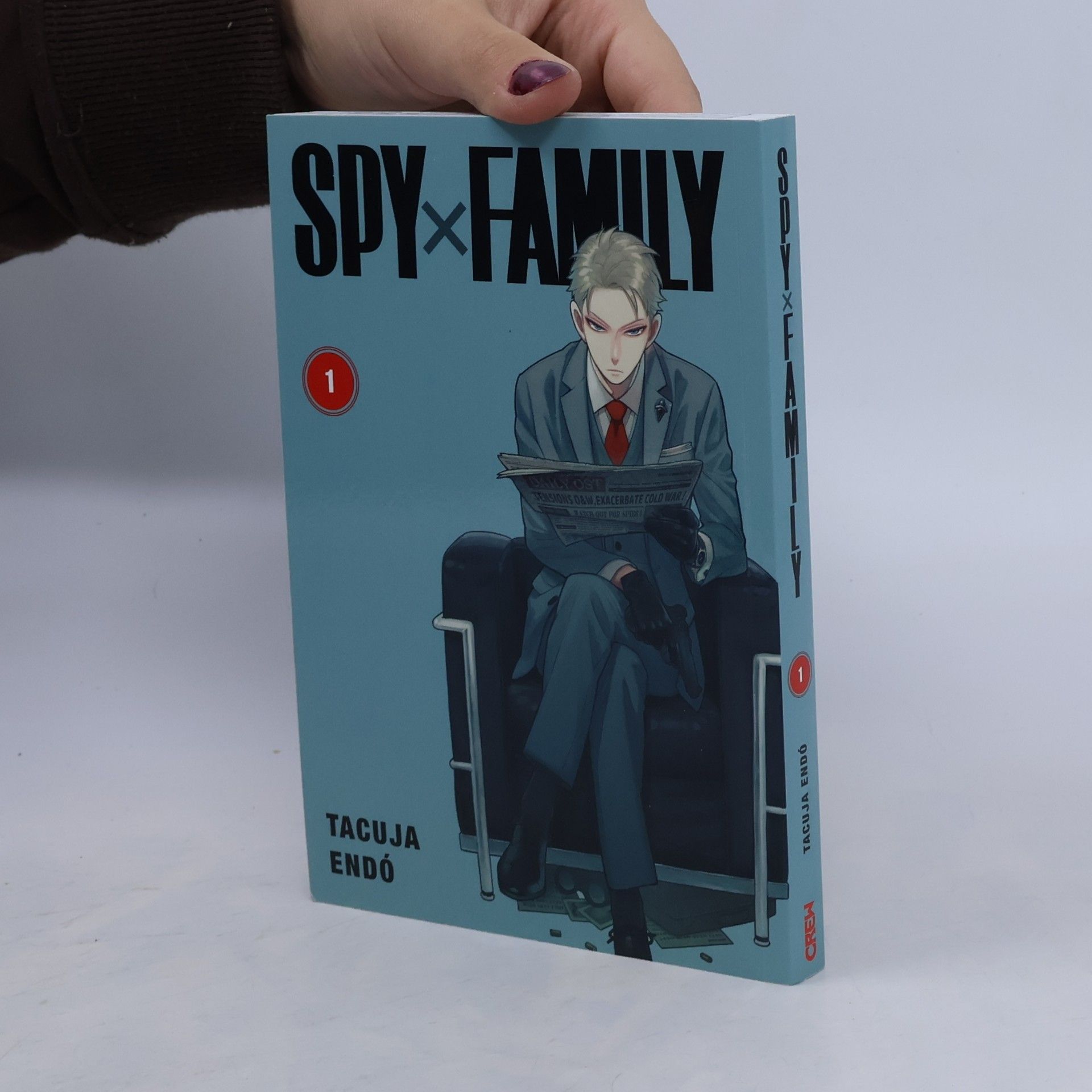 Tacuja Endó Spy x Family 1