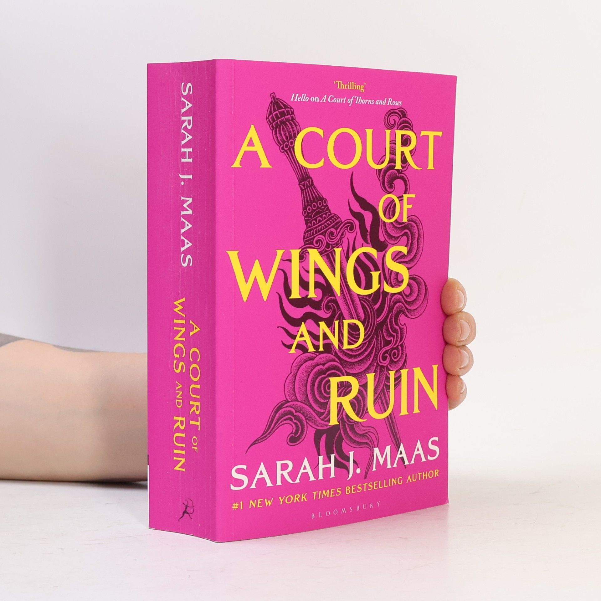 Sarah J. Maas A Court of Wings and Ruin