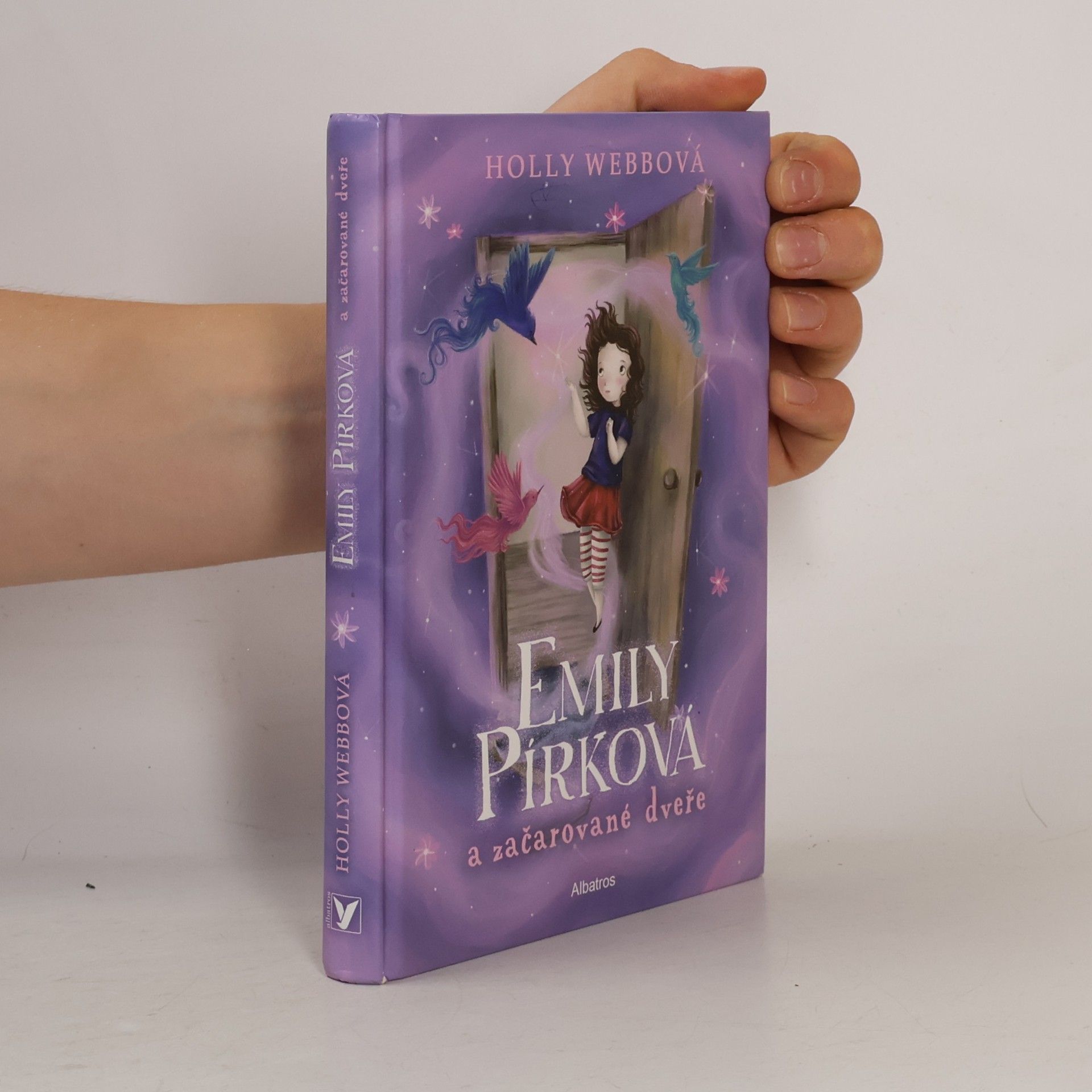 Holly Webb Emily Pírková a začarované dveře