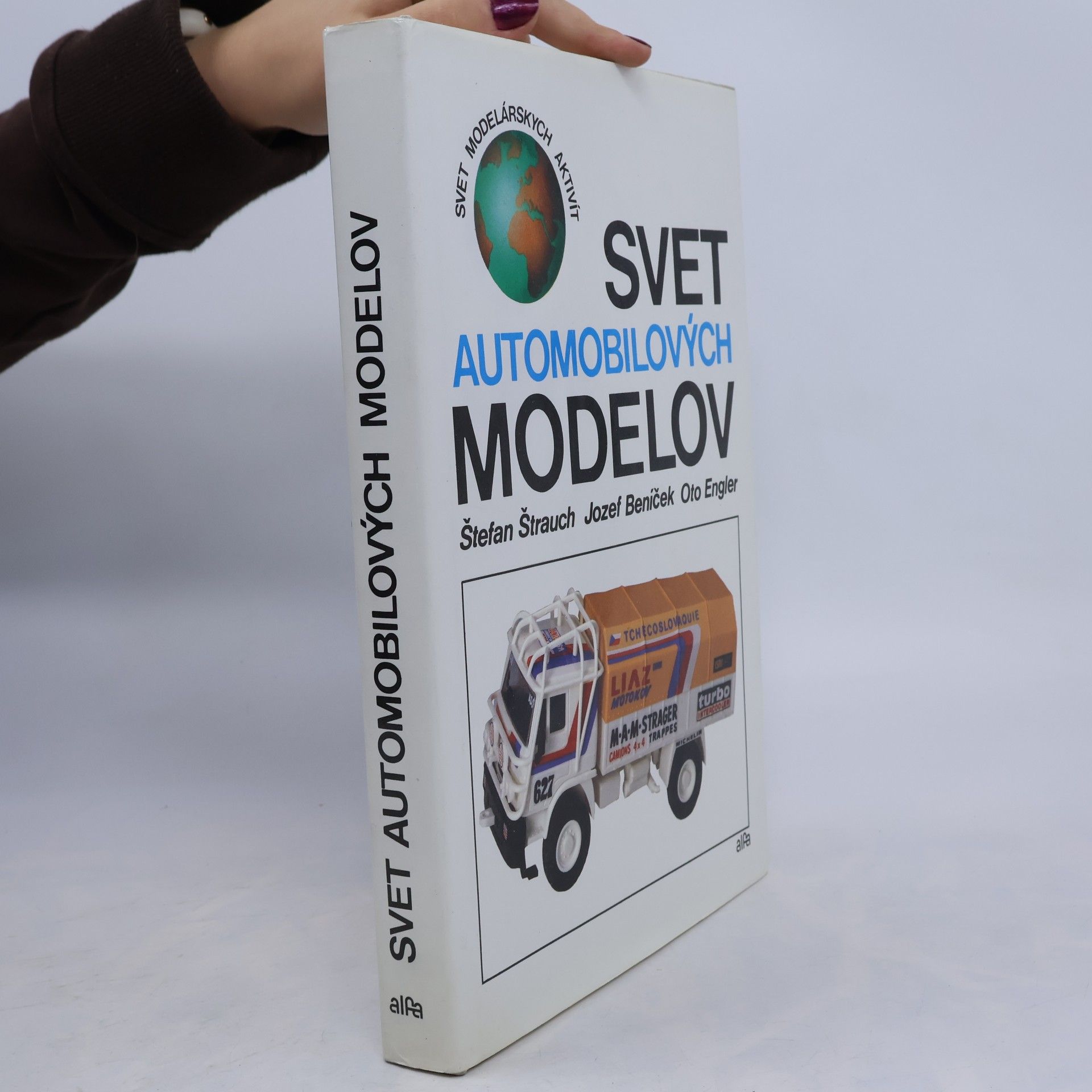 Oto Engler Svet automobilových modelov