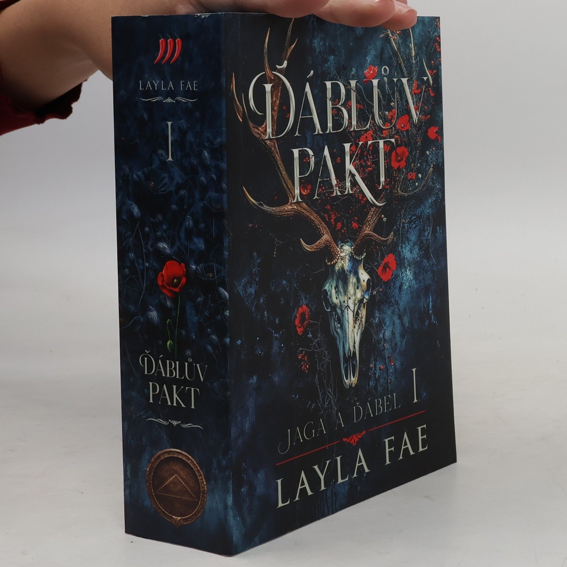 Layla Fae Ďáblův pakt