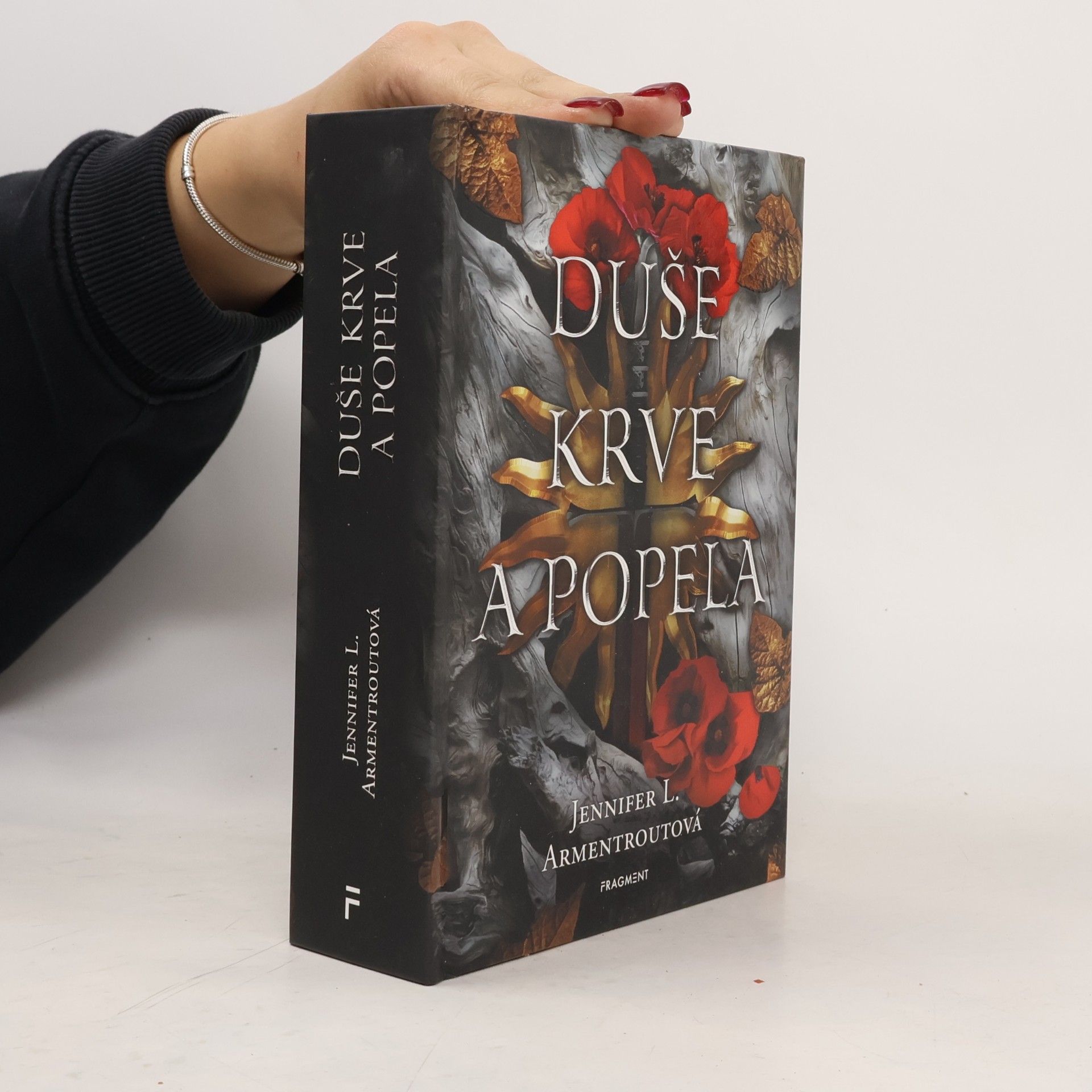 Jennifer L. Armentrout Duše krve a popela