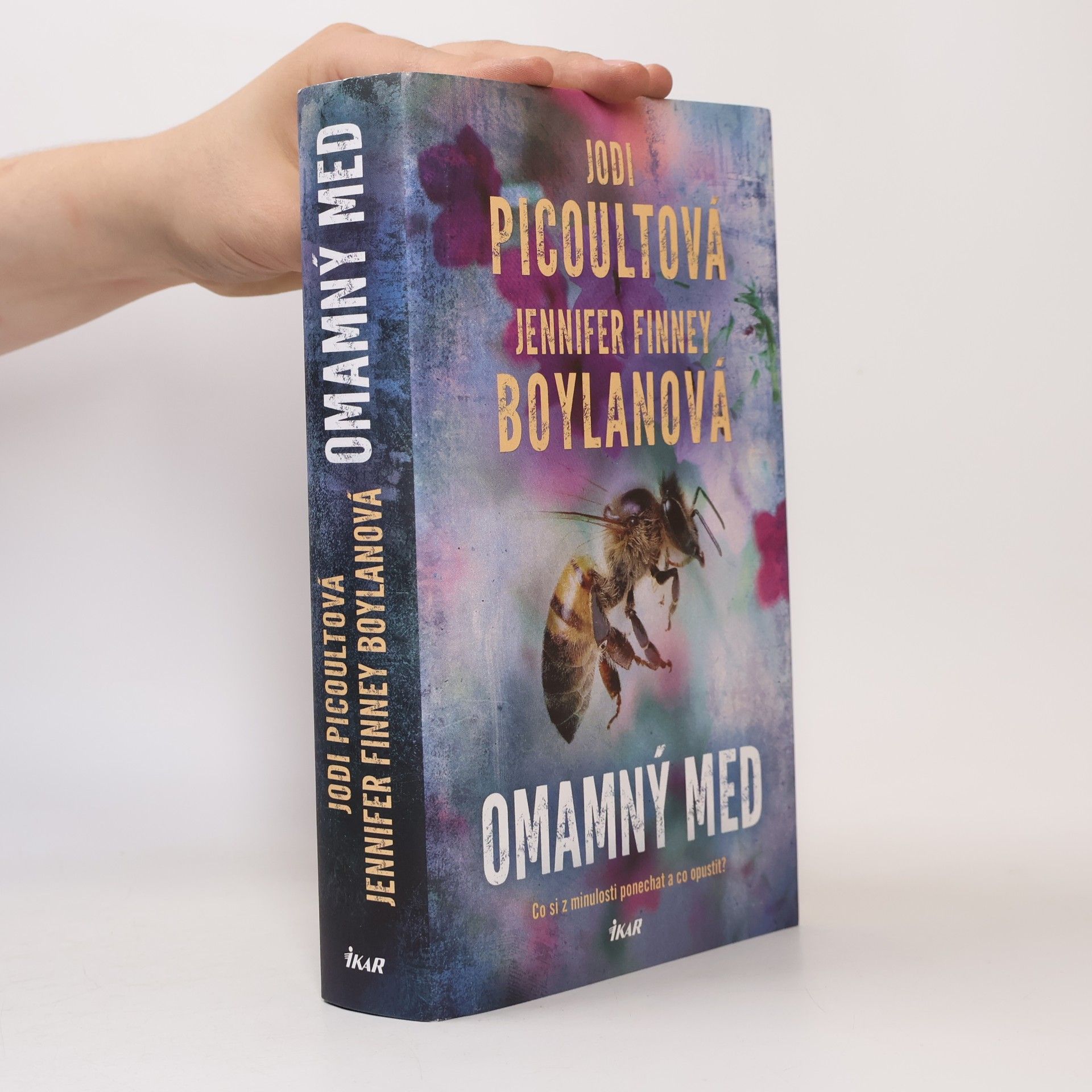Jodi Picoult Omamný med