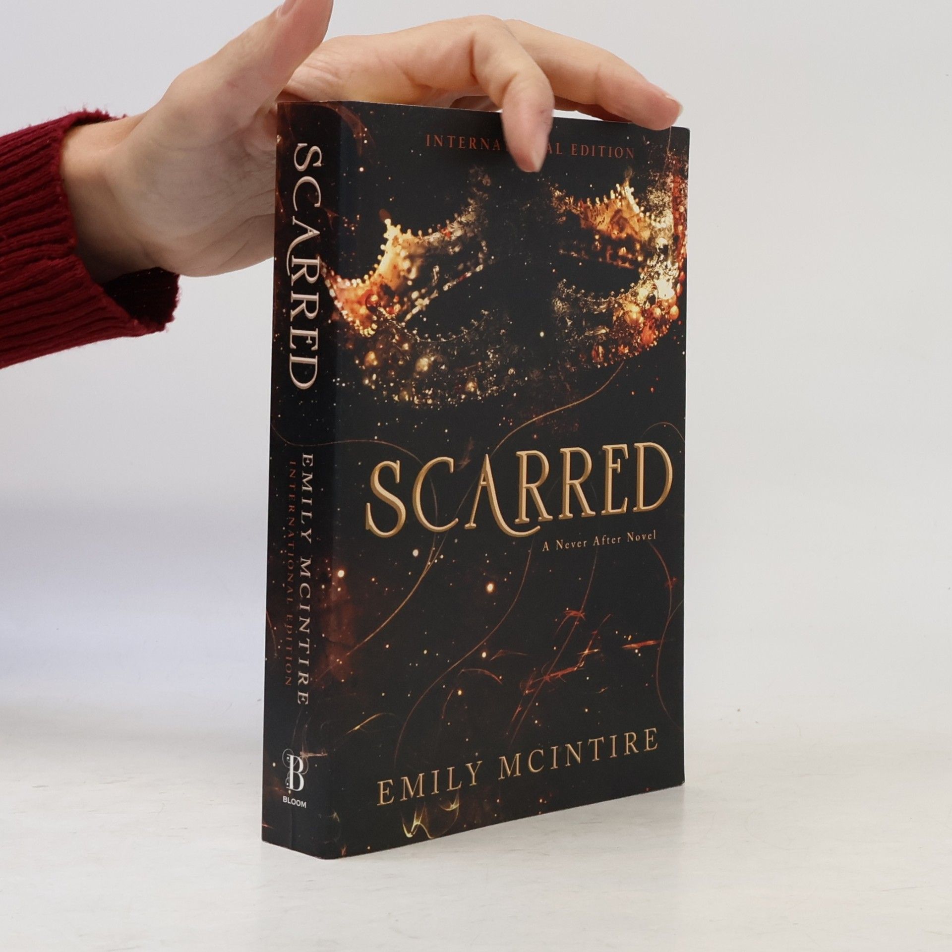 Emily McIntire Scarred