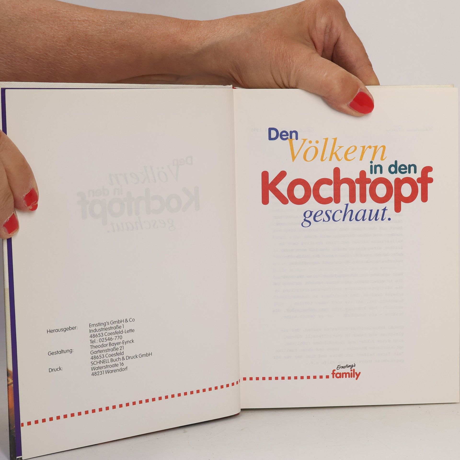 kolektiv Den Völkern in den Kochtopf geschaut
