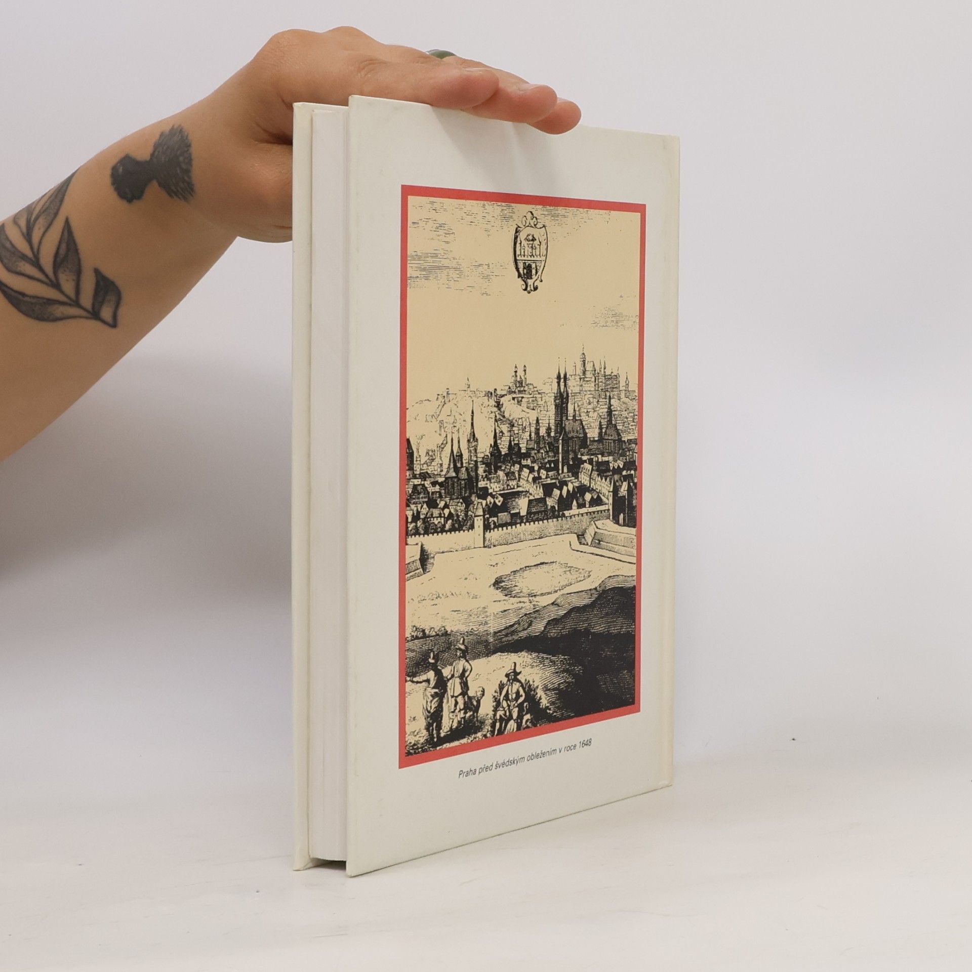 Eduard Škoda Tři tucty toulek Prahou. Za historií, památkami a kuriozitami Prahy
