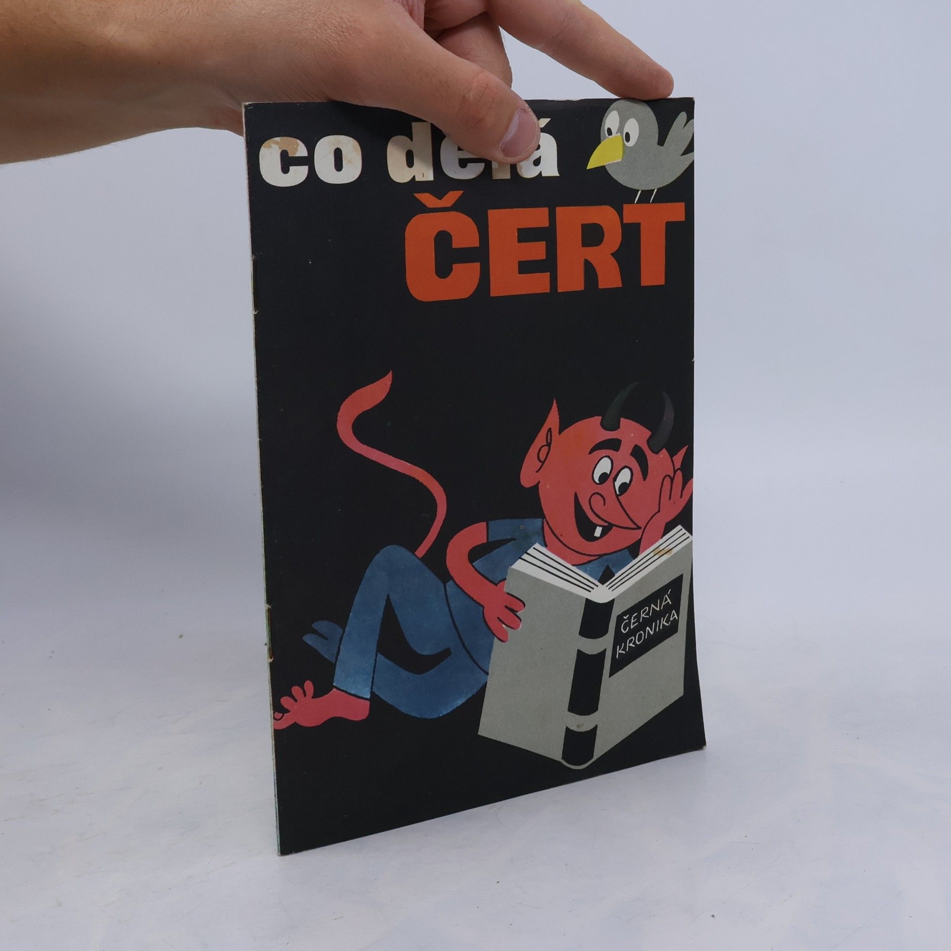kolektiv Co dělá čert