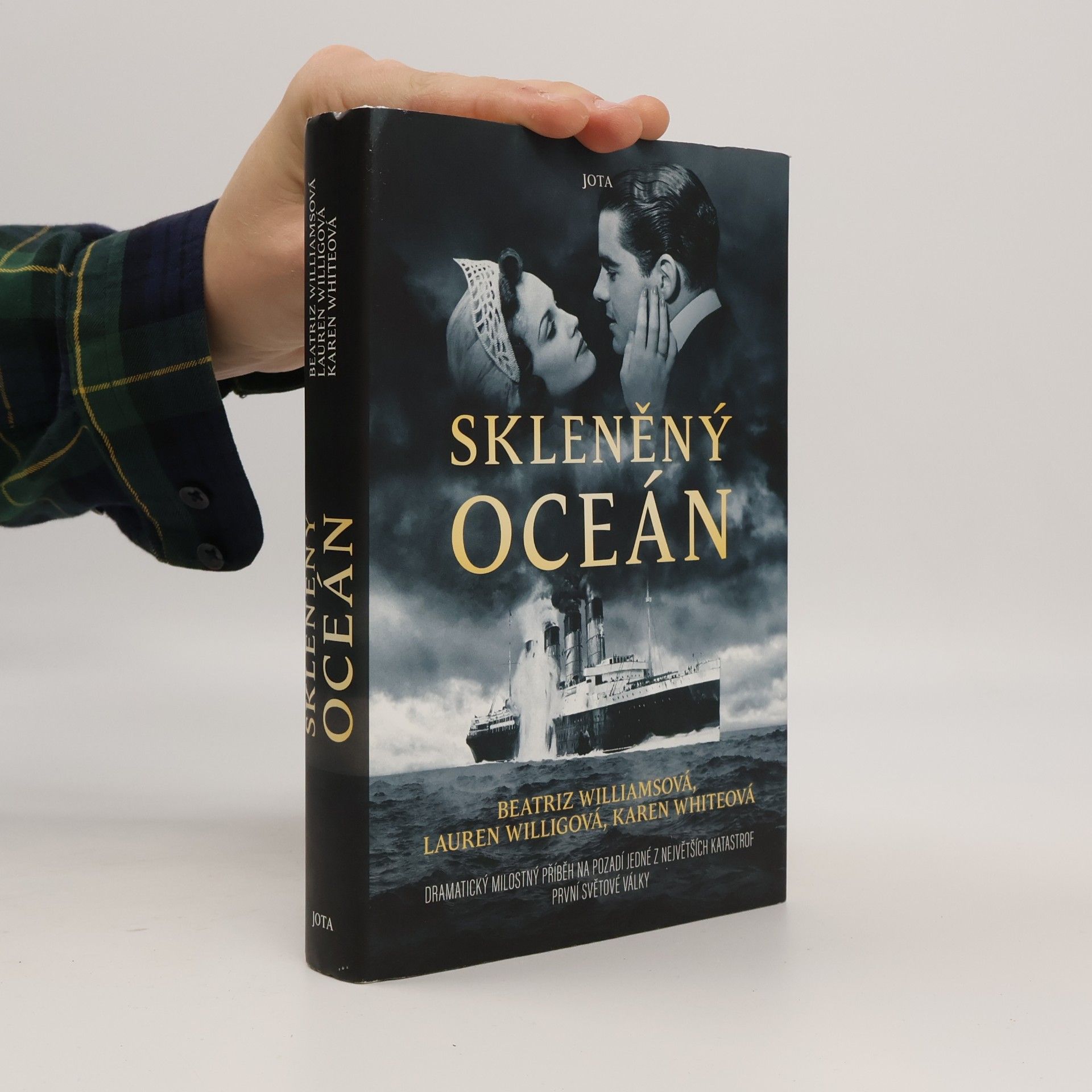 Skleněný oceán