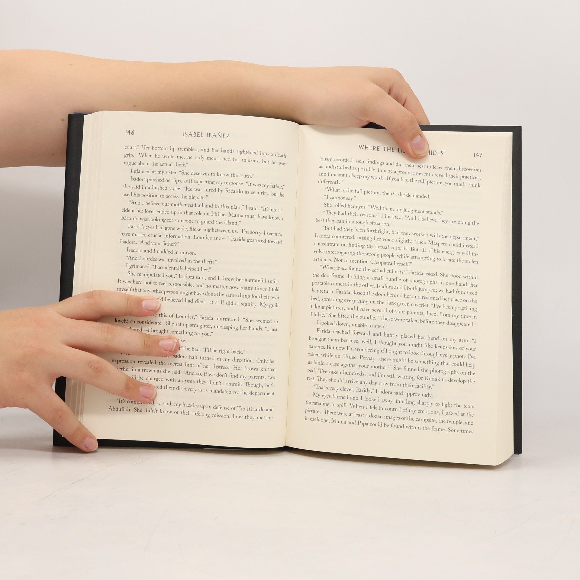 Isabel Ibañez Secrets of the Nile Duology - 2: Where the Library Hides