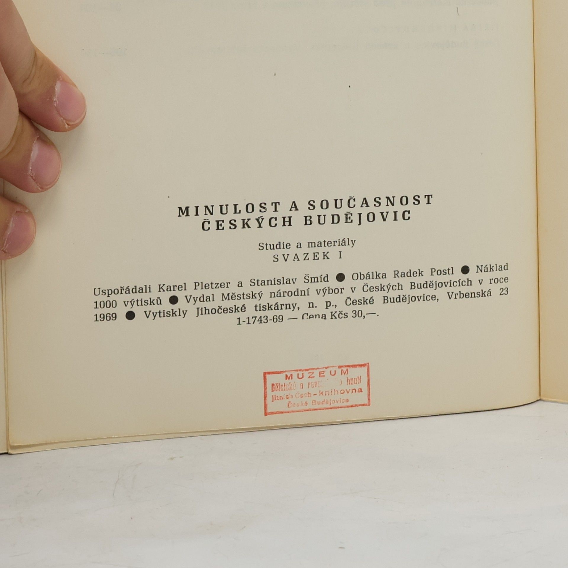 Karel Pletzer Minulost a současnost Českých Budějovic (studie a materiály I.)