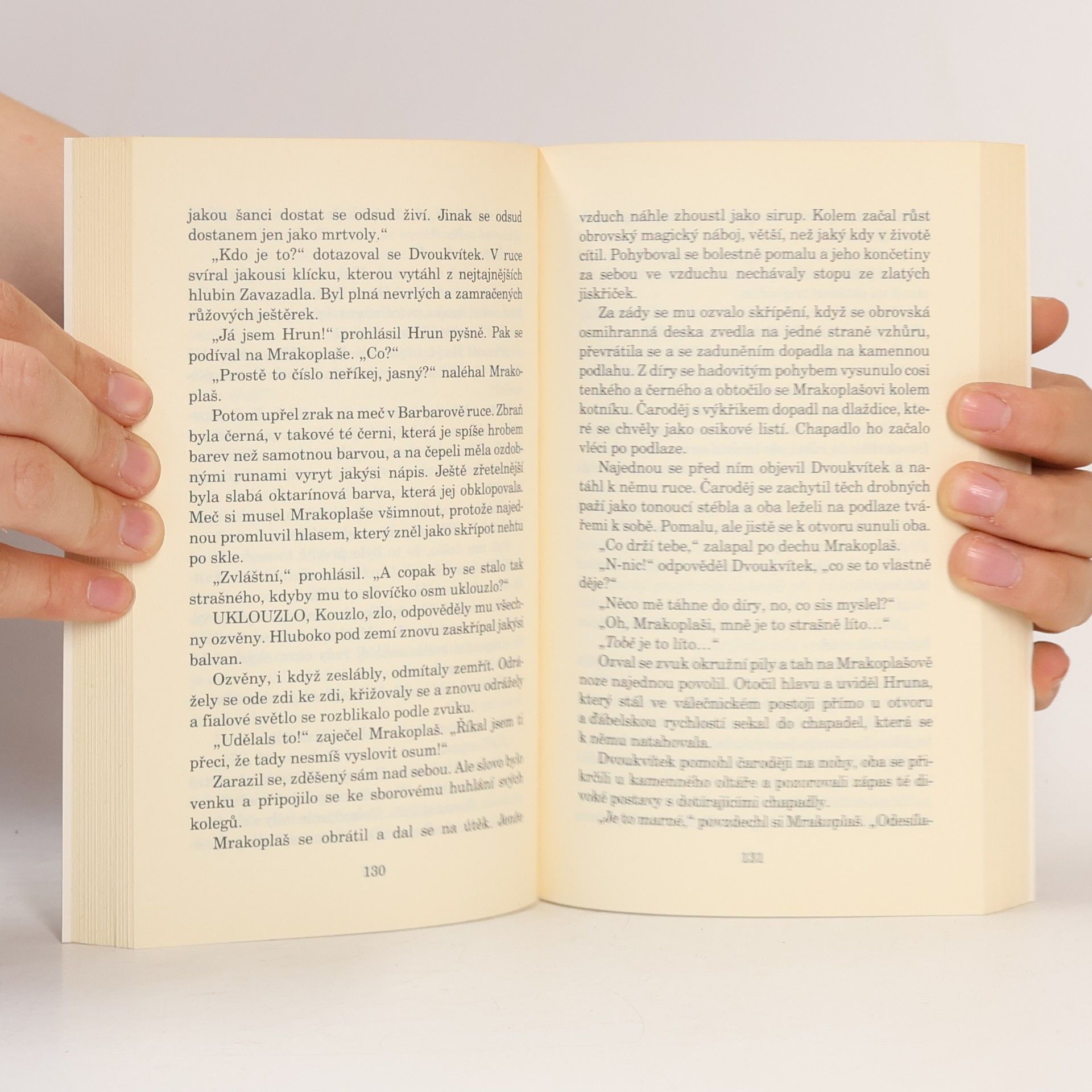 Terry Pratchett Barva kouzel