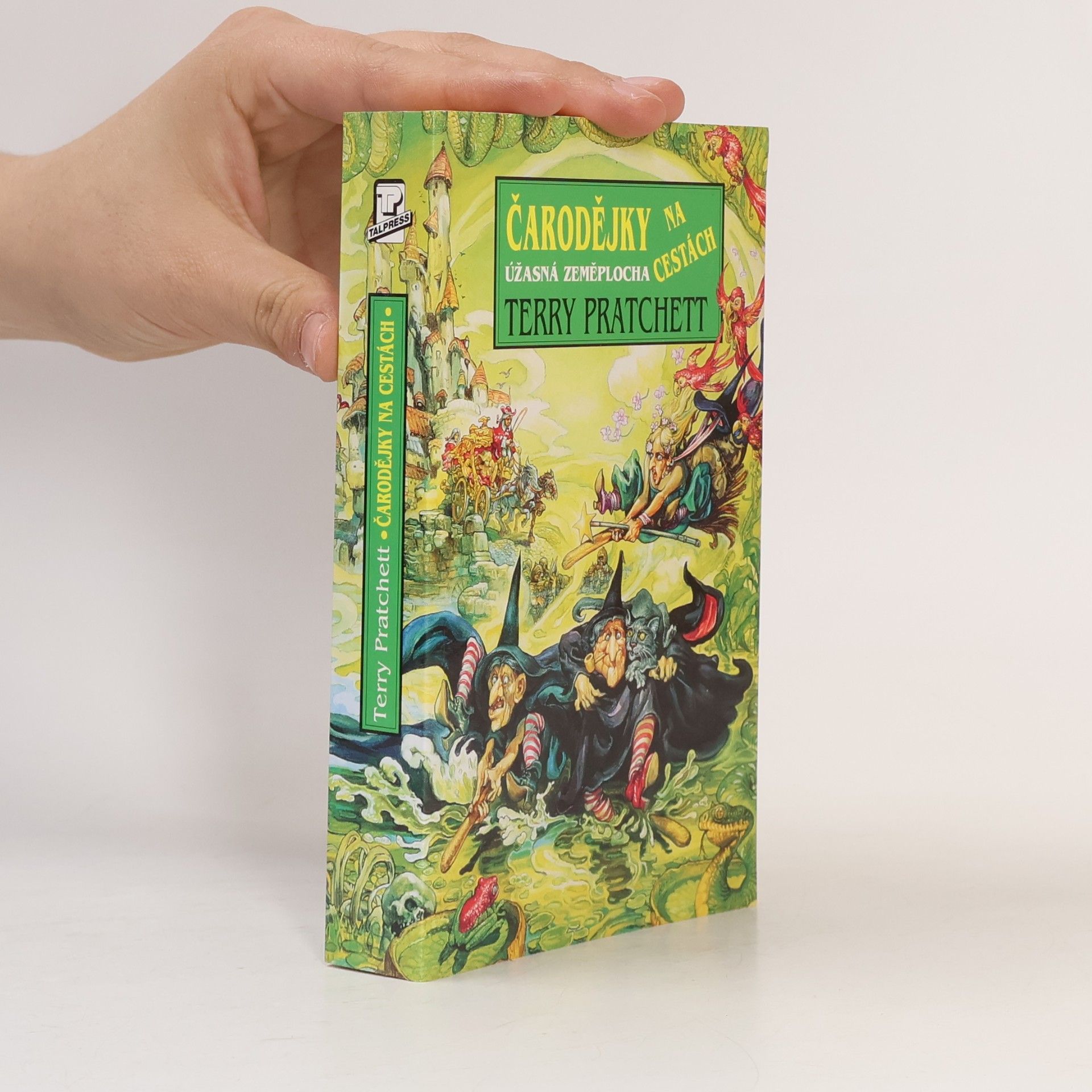 Terry Pratchett Čarodějky na cestách