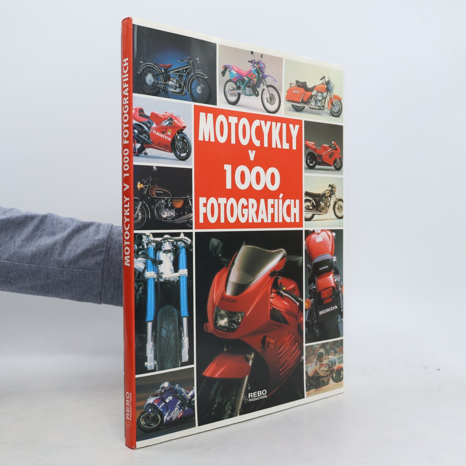 Motocykly v 1000 fotografiích