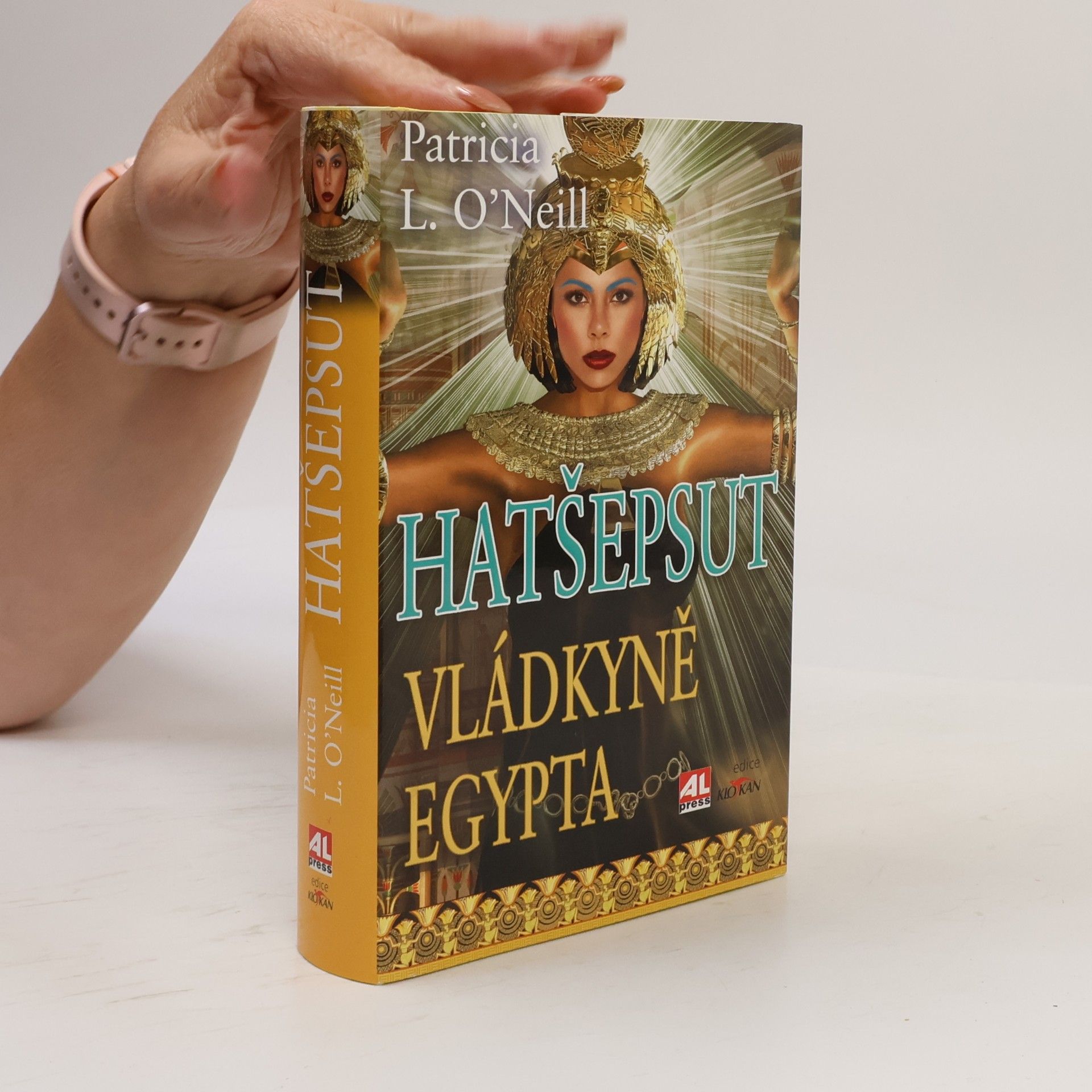 Patricia L. O. Neill Hatšepsut. Vládkyně Egypta