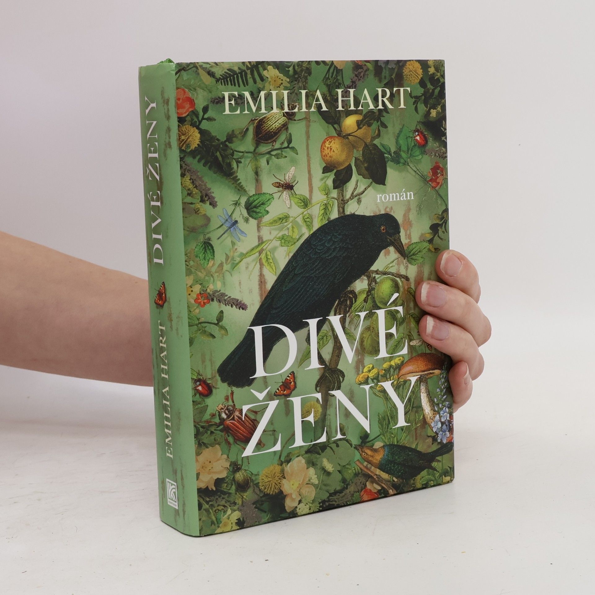 Emilia Hart Divé ženy