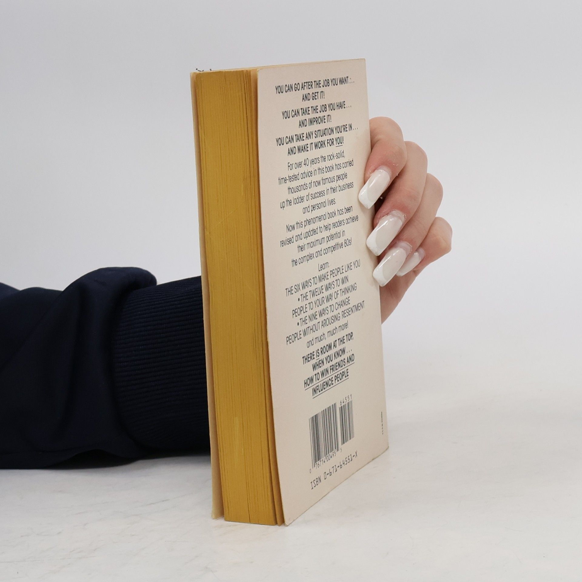 Dale Carnegie How to Win Friends & Influence People - Fully Revised for the 80s