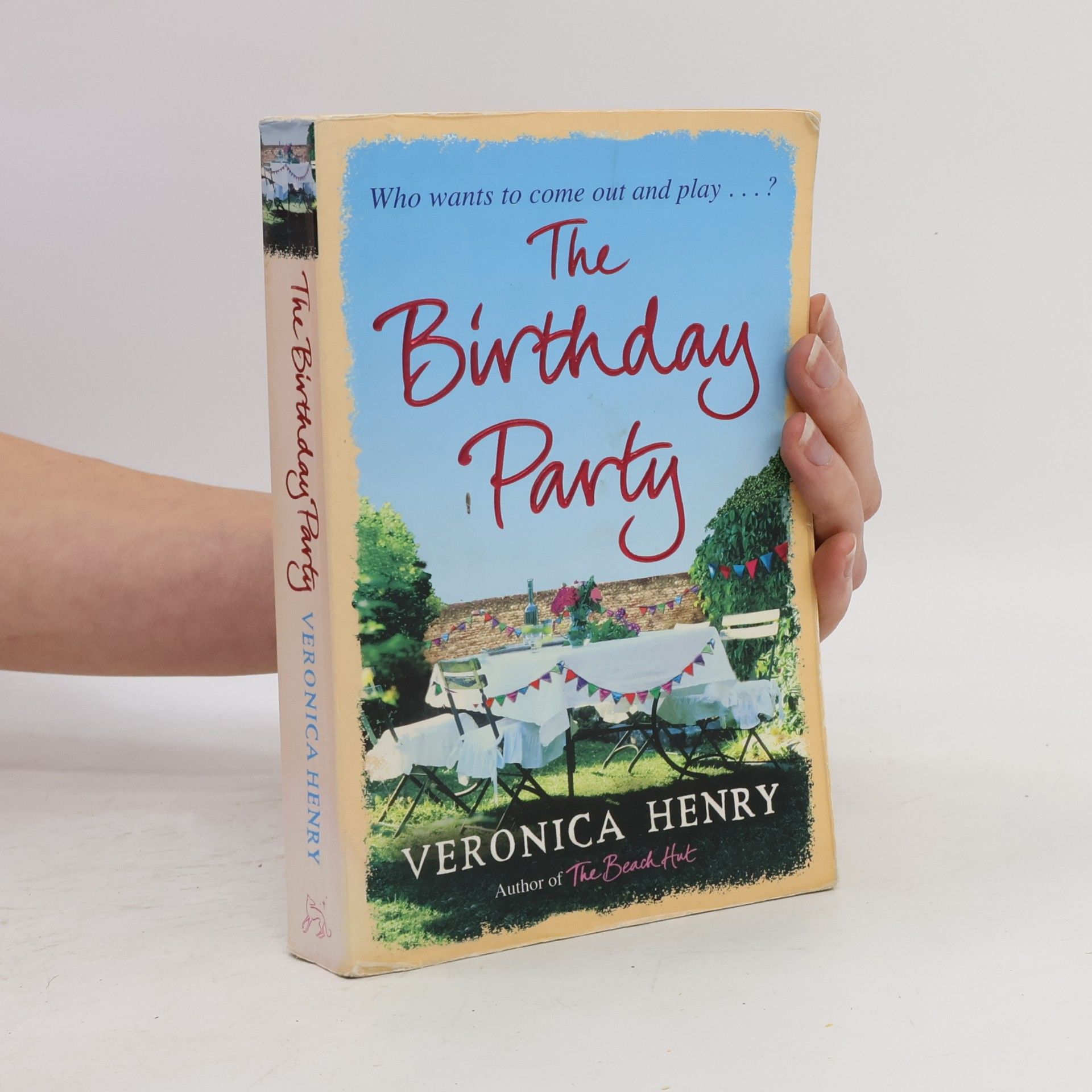 Veronica Henry The Birthday Party