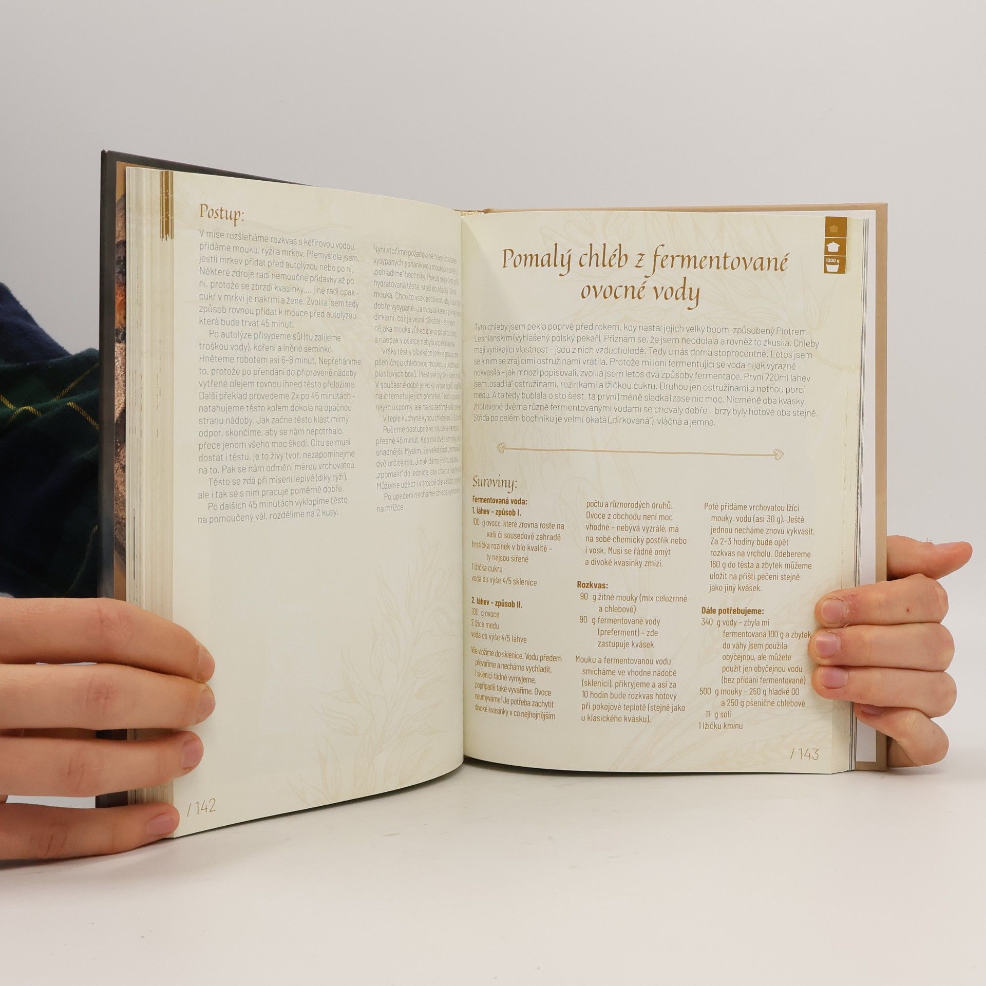 Various authors Upečeno s láskou : kváskový chléb a pečivo