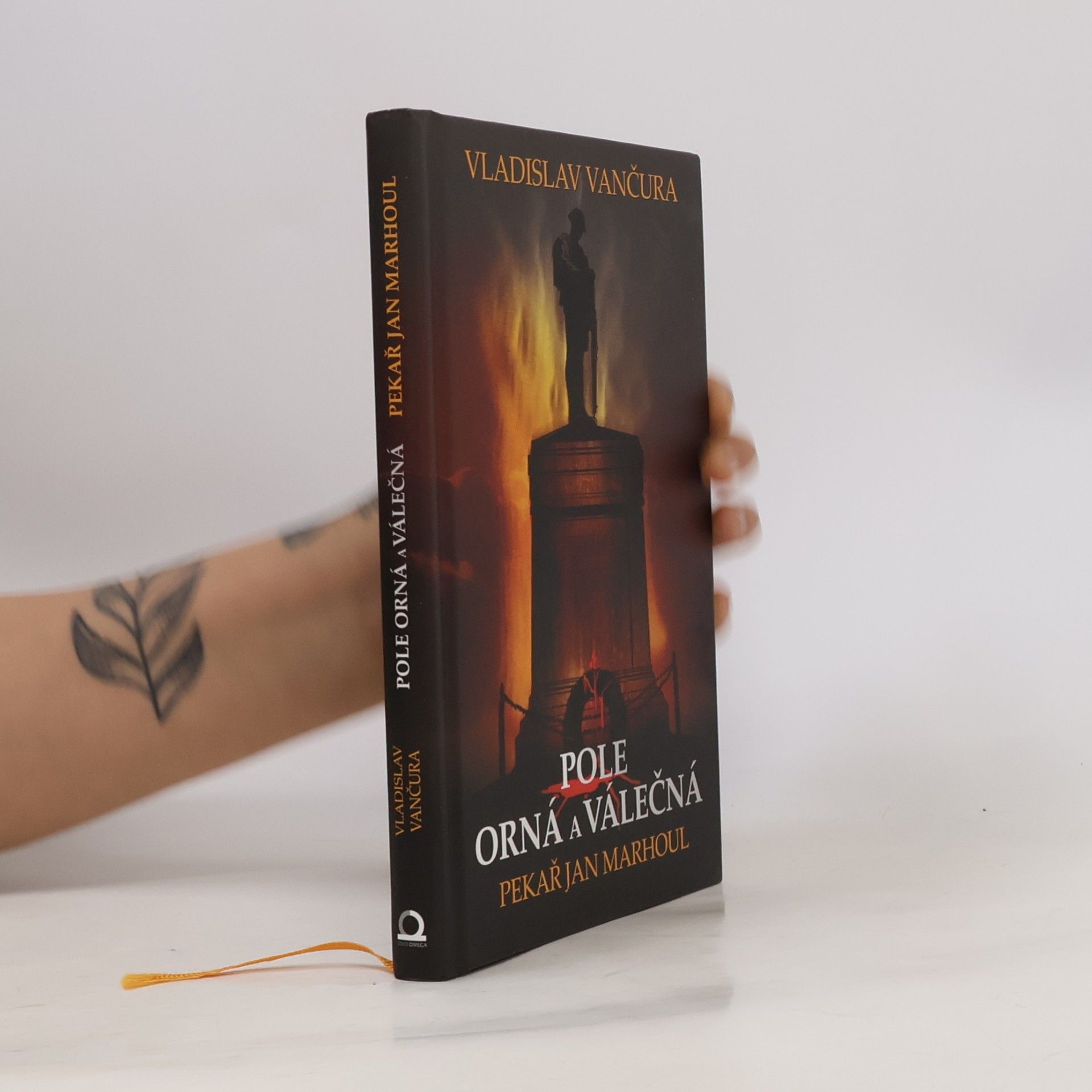 Pole orná a válečná ; Pekař Jan Marhoul