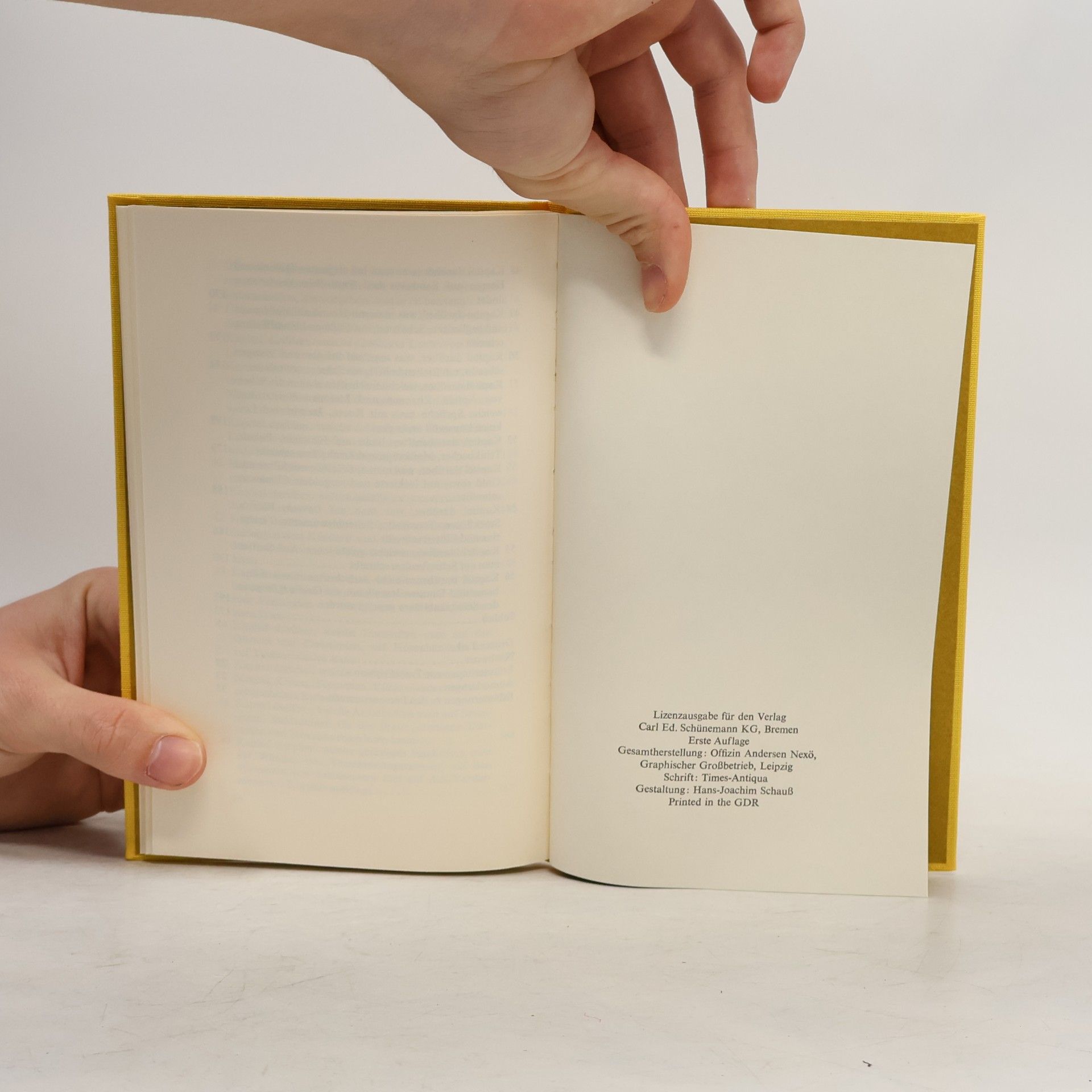 Ibn al-Wašša Das Buch des buntbestickten Kleides 3.