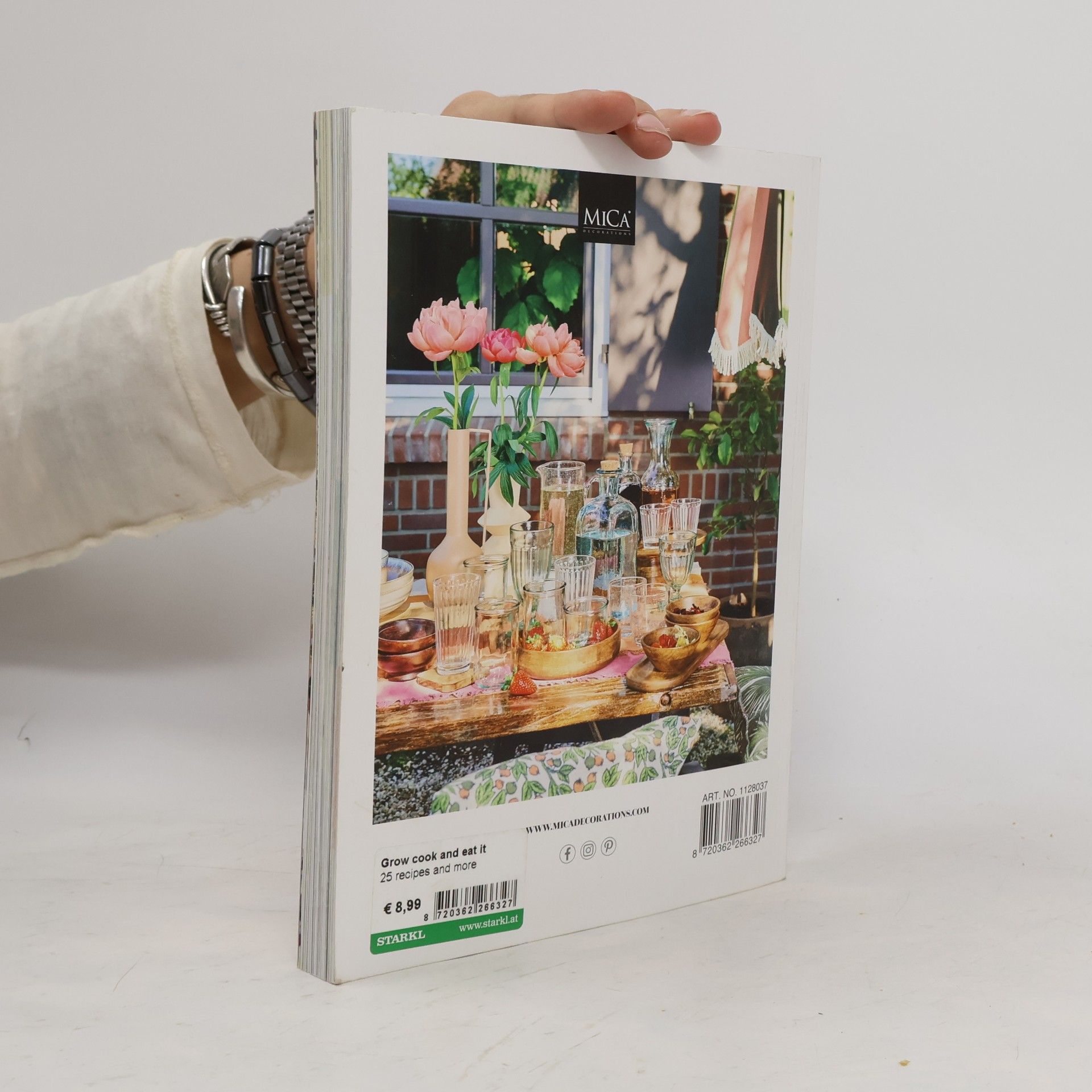 André Van Doorn Mica Decorations magazine