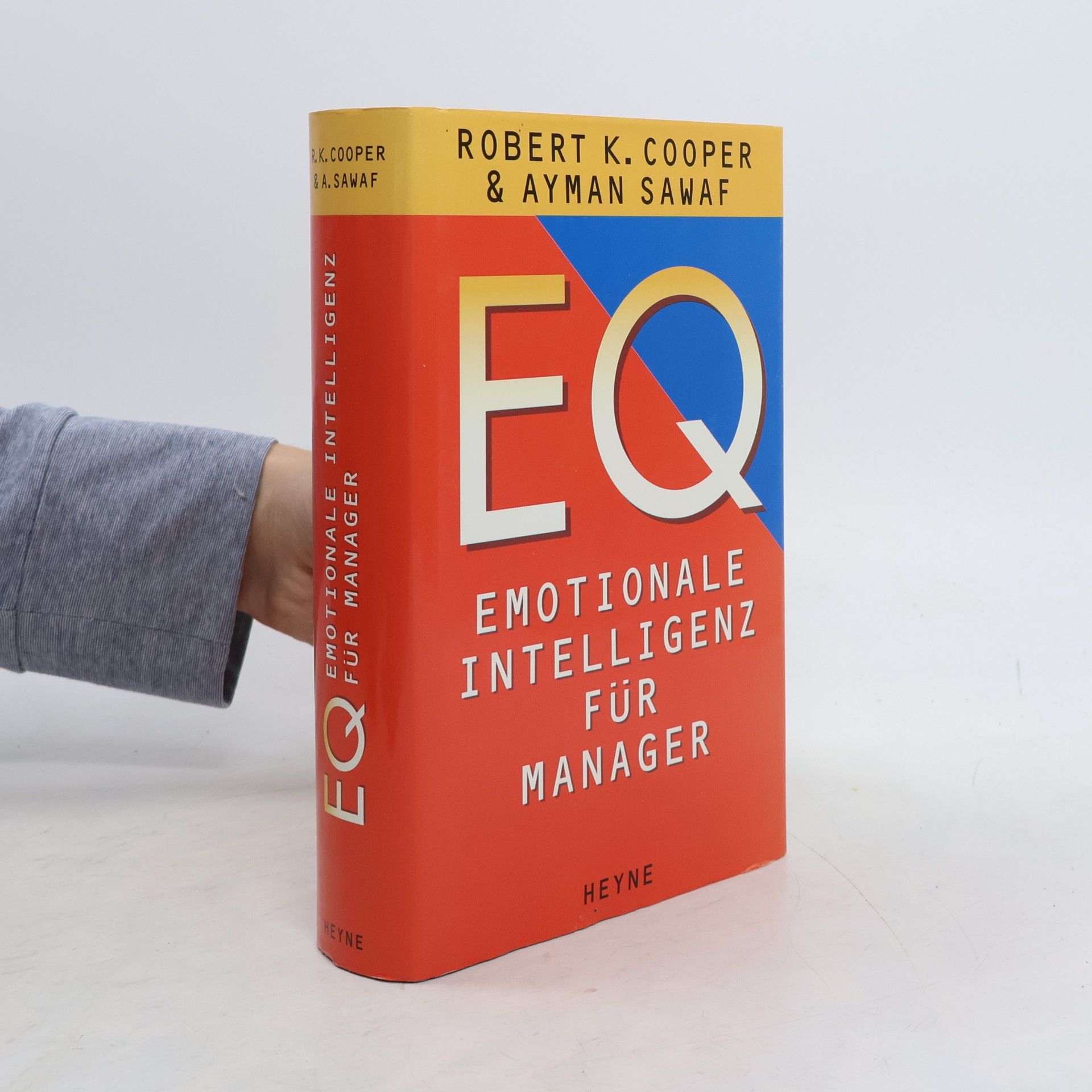 EQ