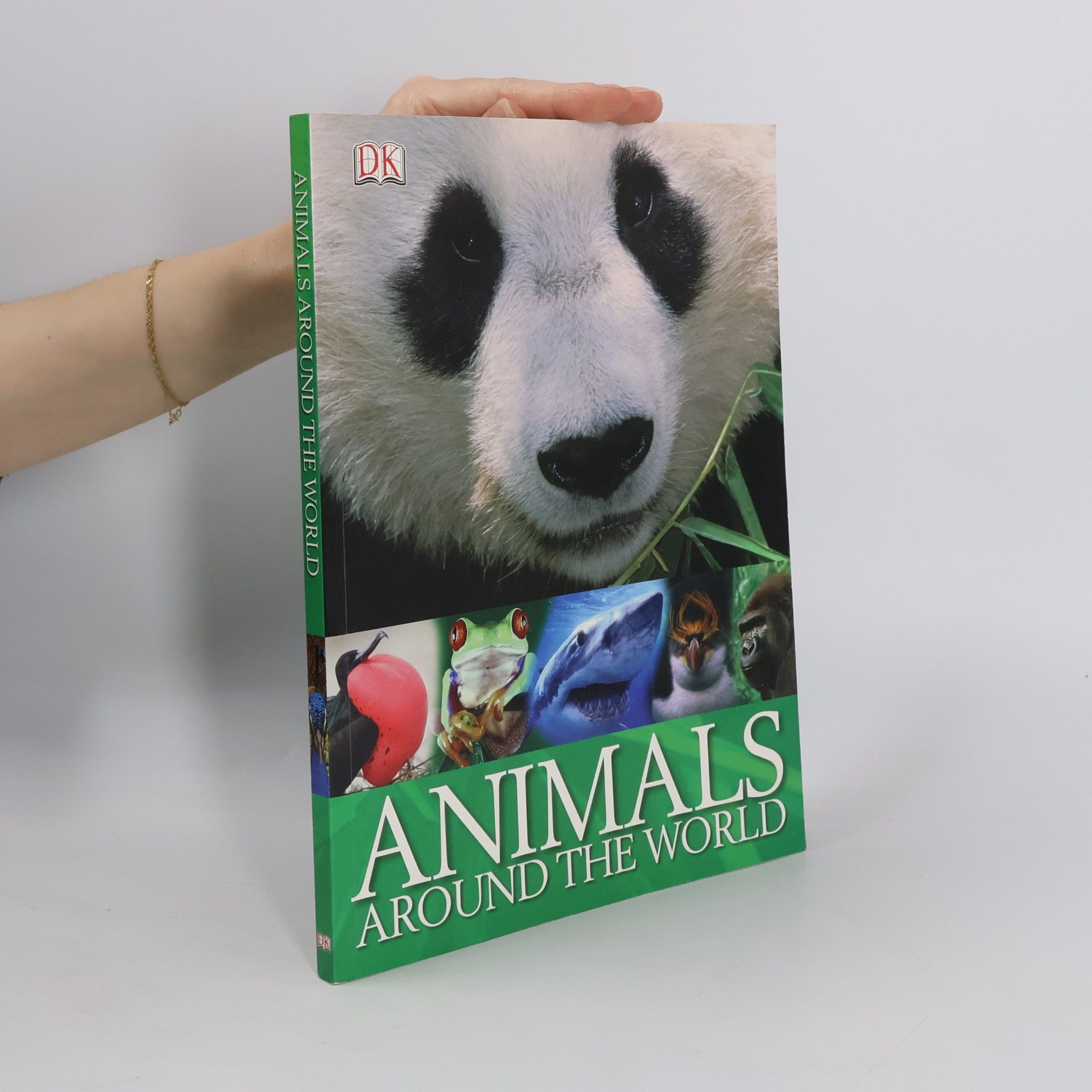 Samantha Gray Animals Around the World