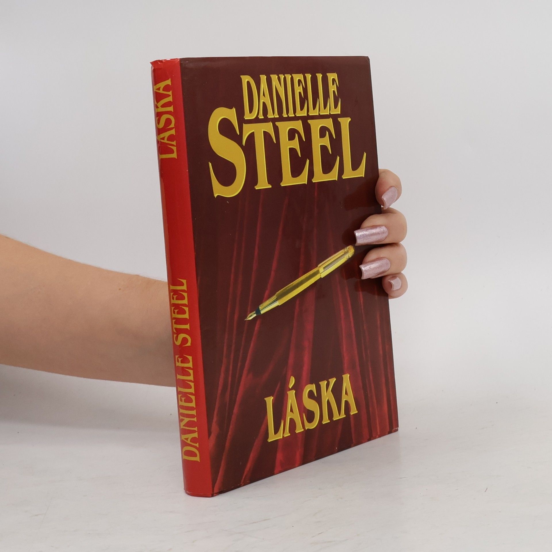 Danielle Steel Láska