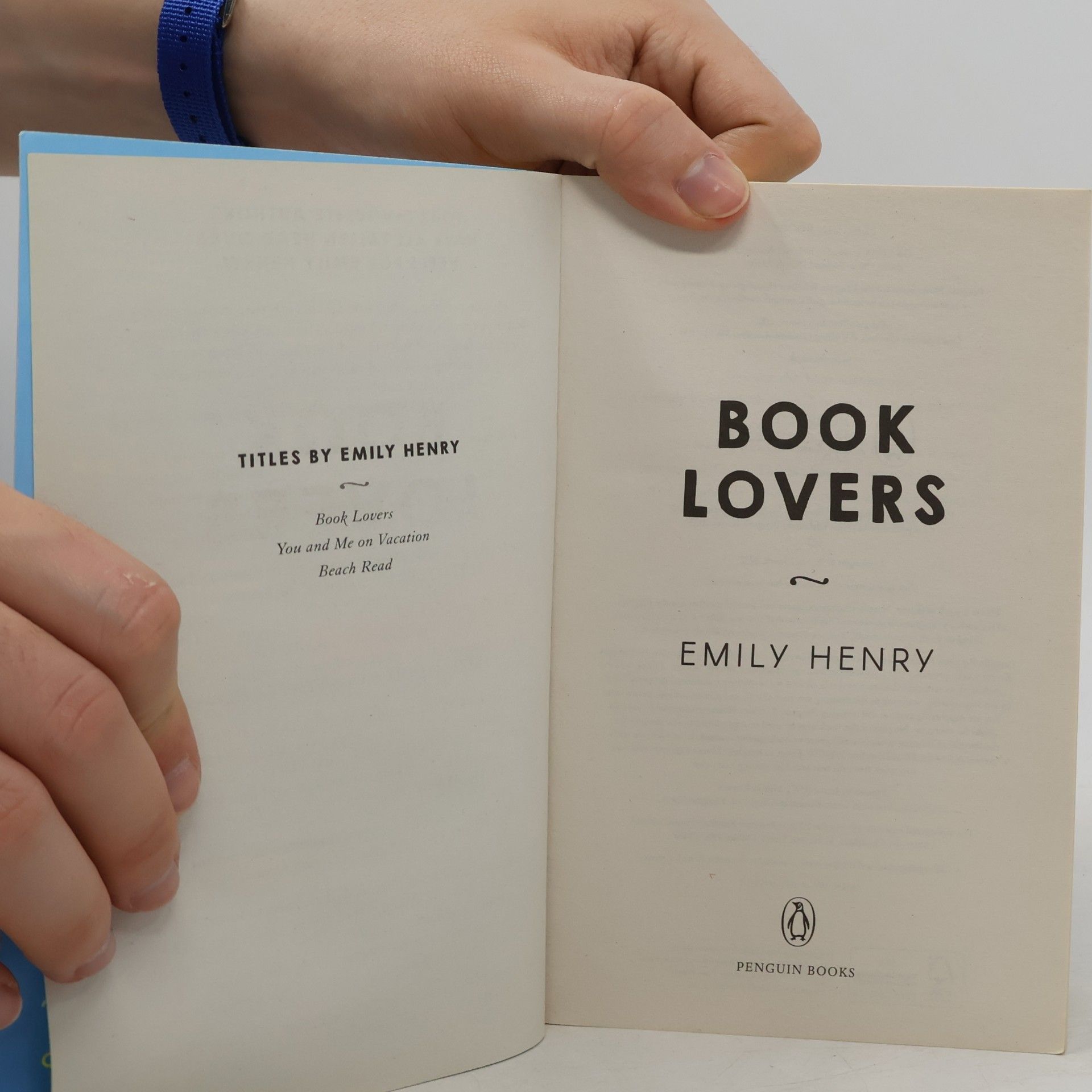 Emily Henry Book lovers